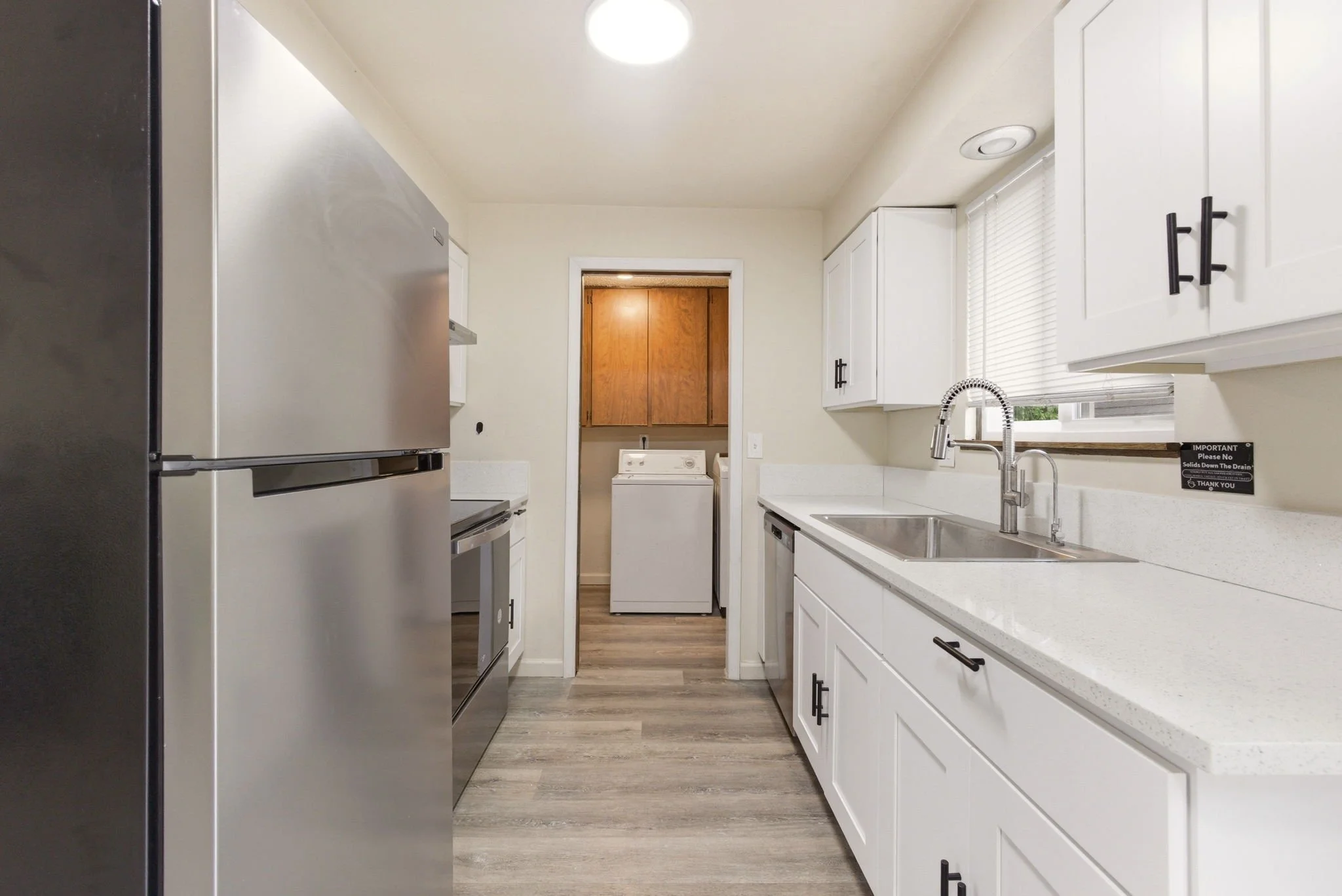 17-web-or-mls-Kyle_Conway_-_3836_SE_91st_Ave_017.jpg