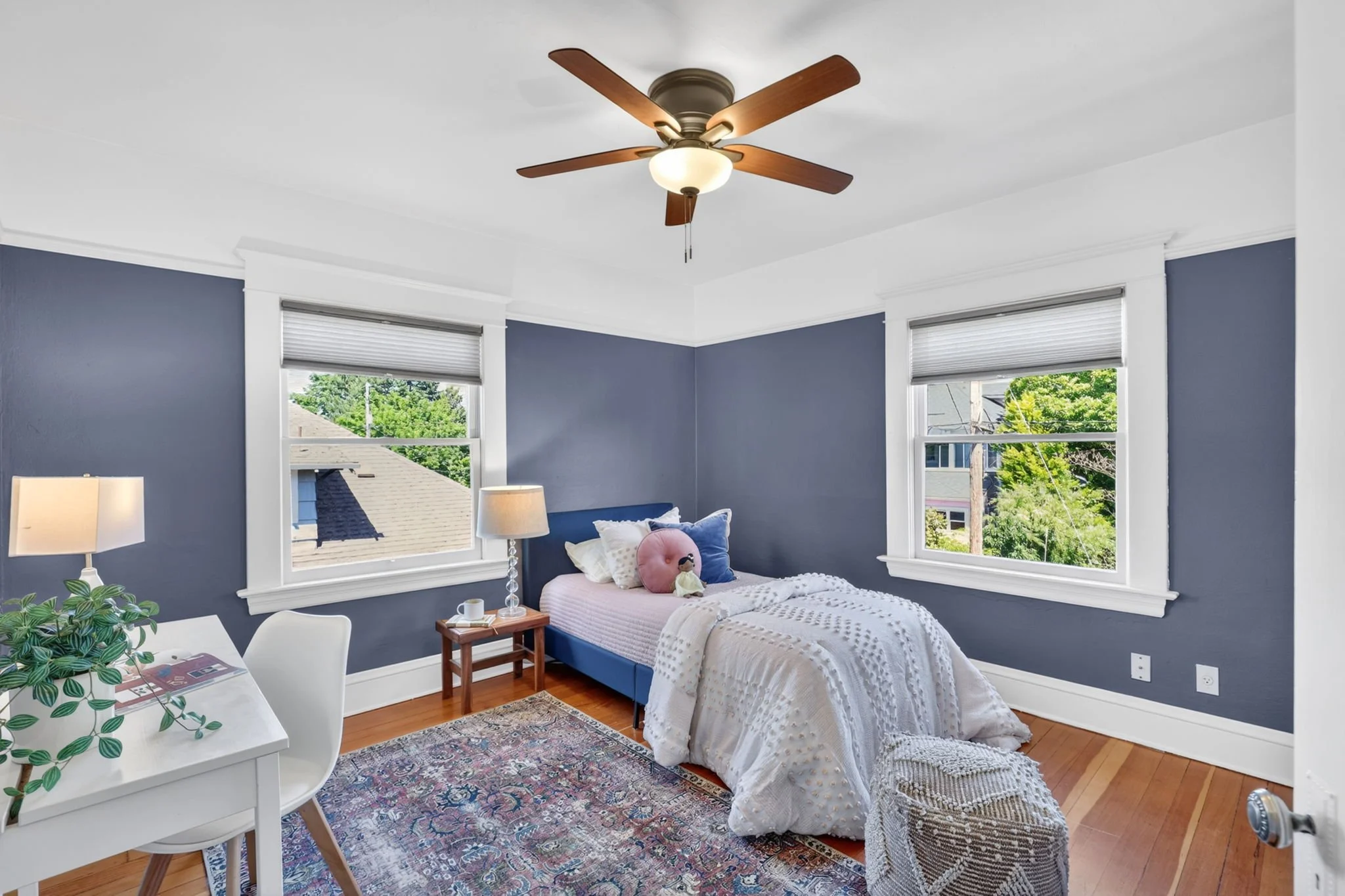 5742 N Commercial Ave-43.jpg