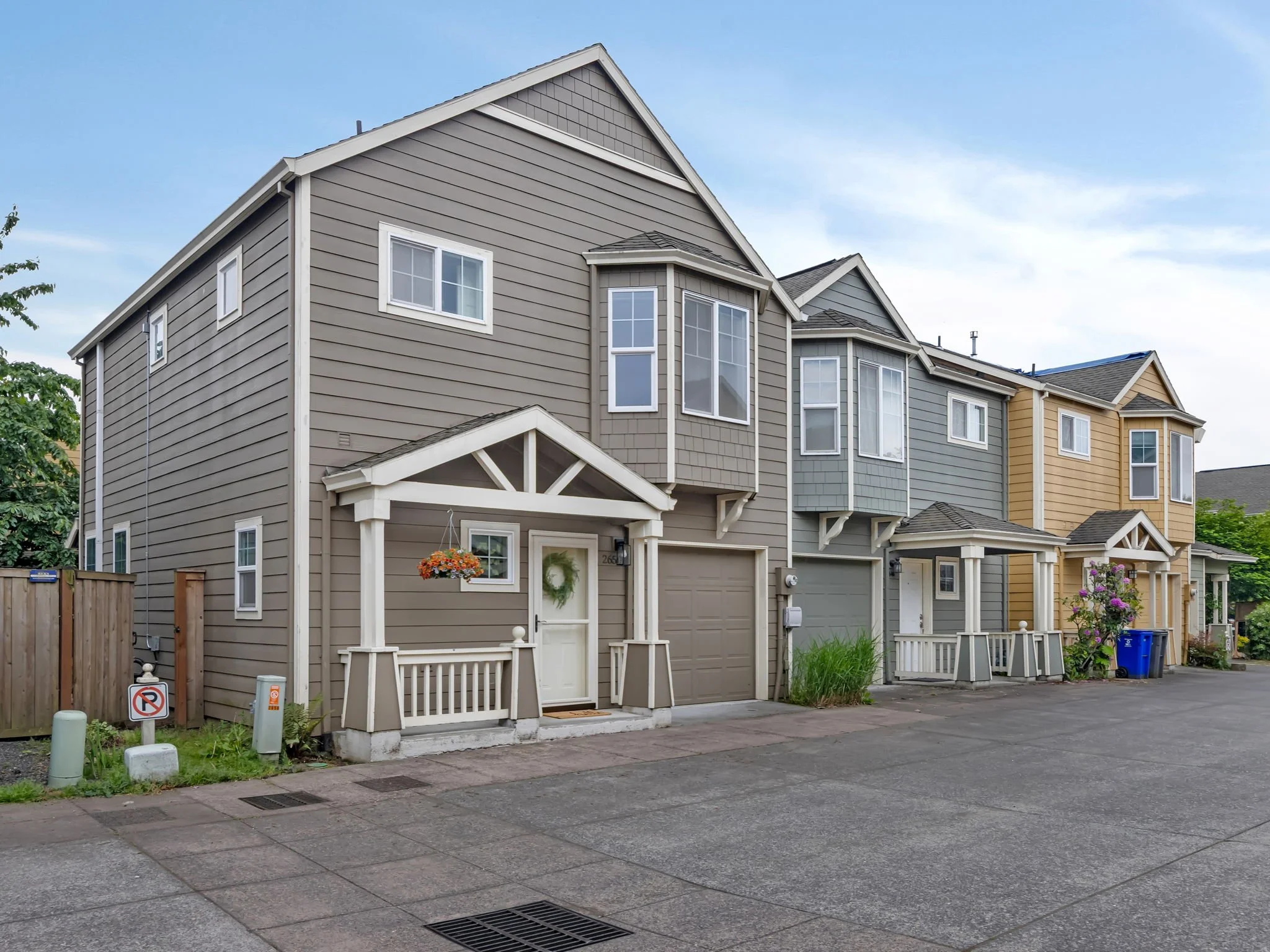 2650 NE 6th Pl, Portland-2.jpg