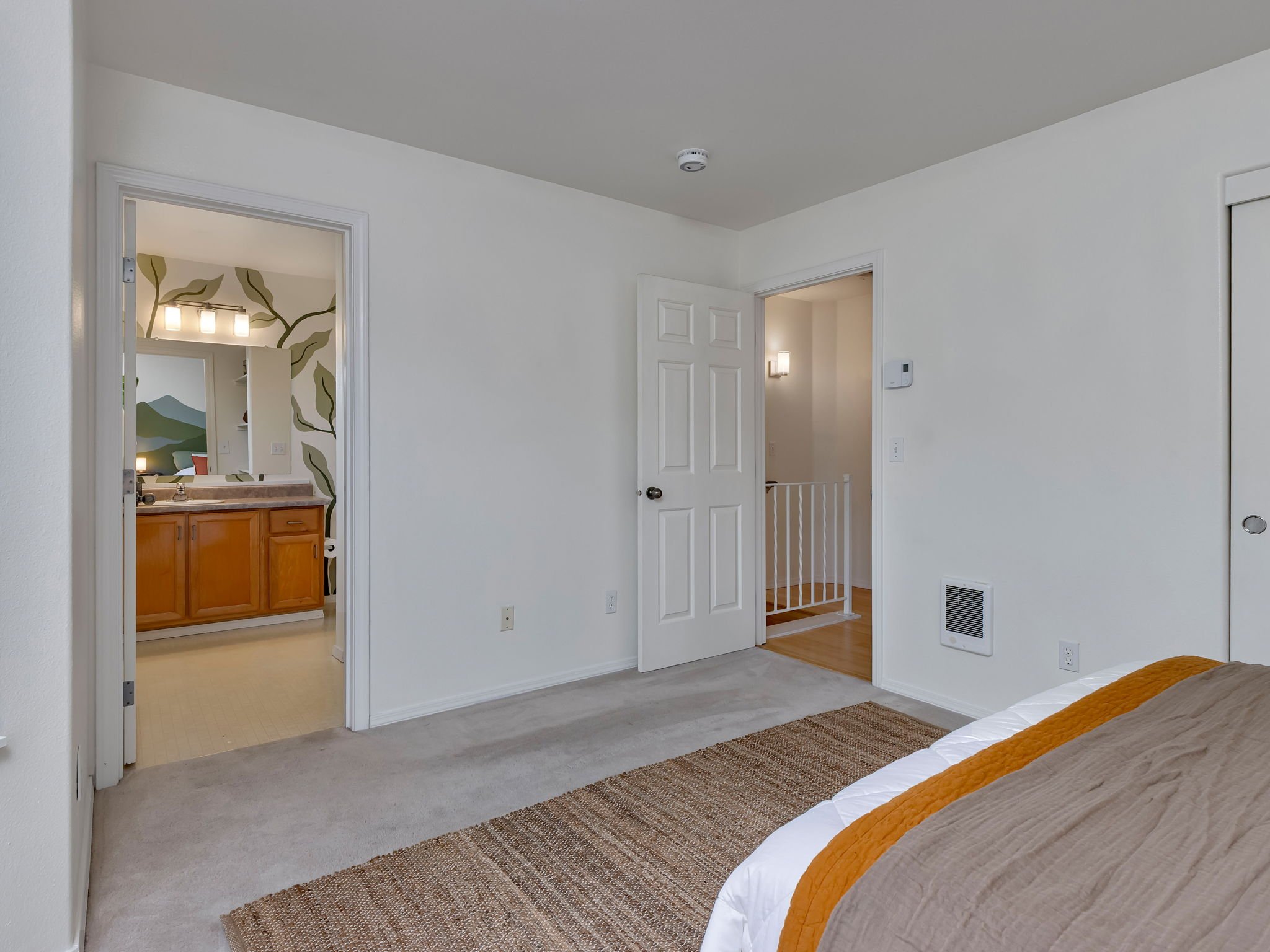 2650 NE 6th Pl, Portland-31.jpg