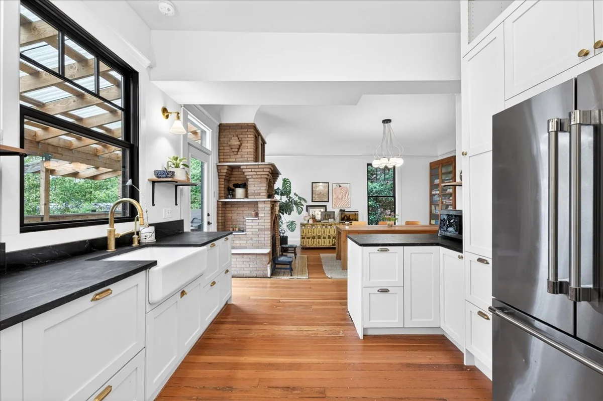 25-260513 2935 SE Yamhill St - 048.jpg