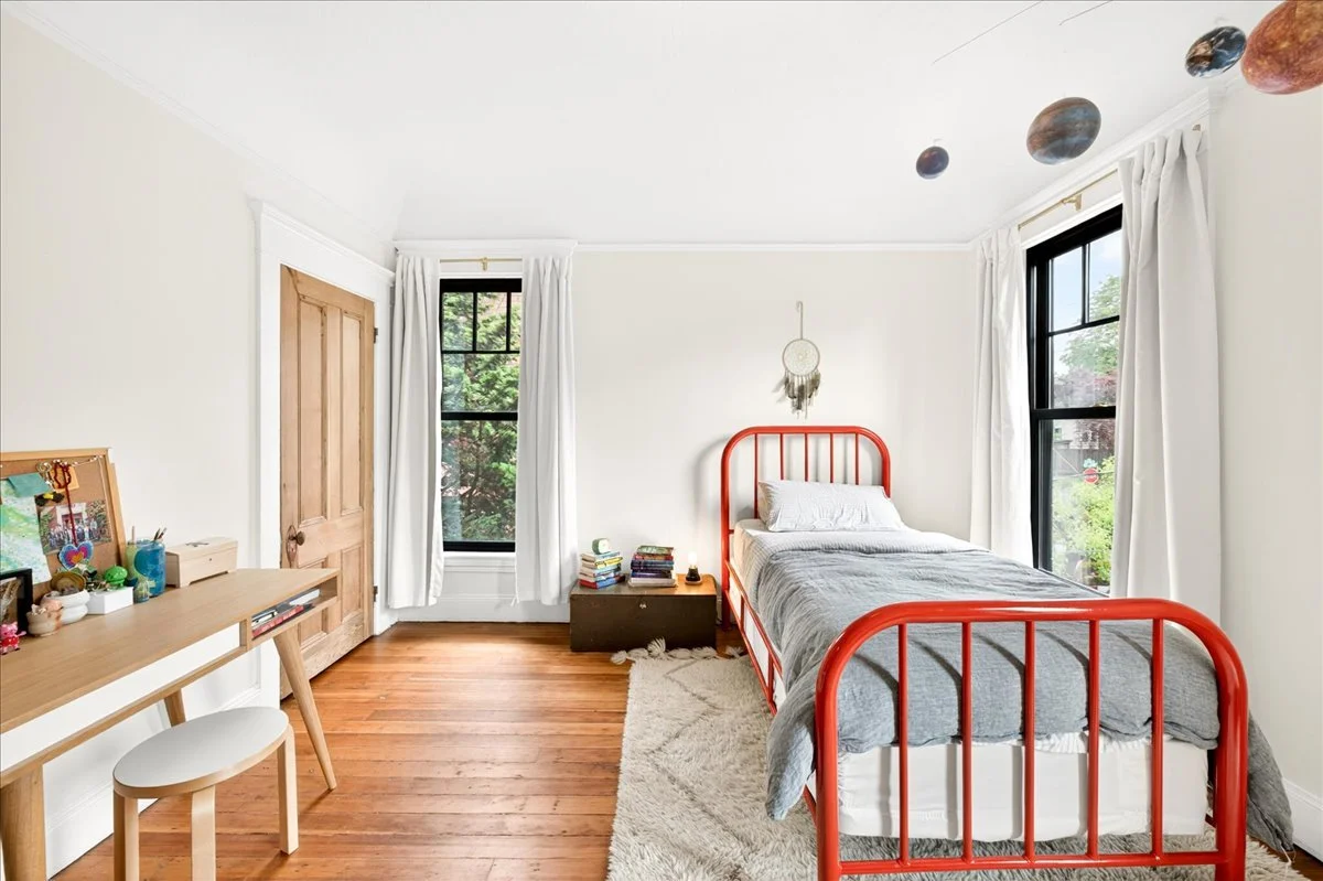 31-260513 2935 SE Yamhill St - 021.jpg