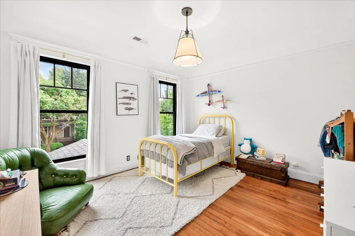 40-260513 2935 SE Yamhill St - 023.jpg