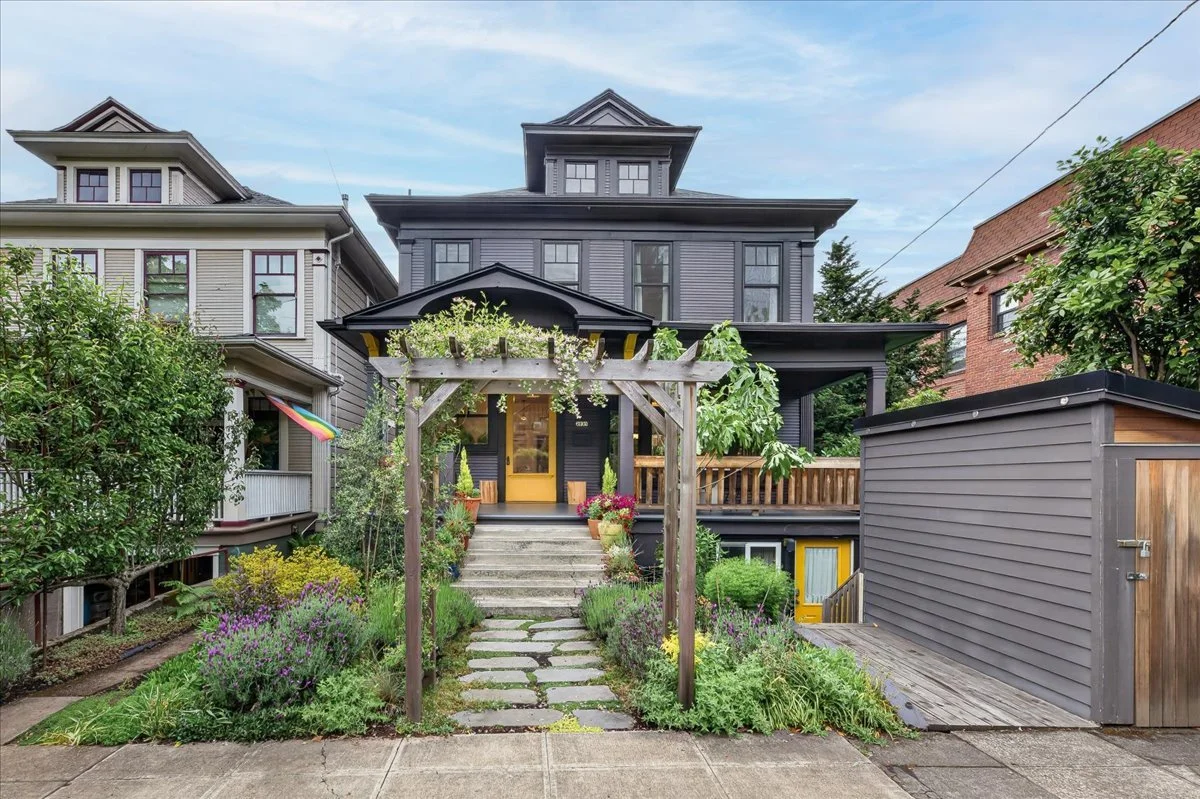 65-260513 2935 SE Yamhill St - 019.jpg