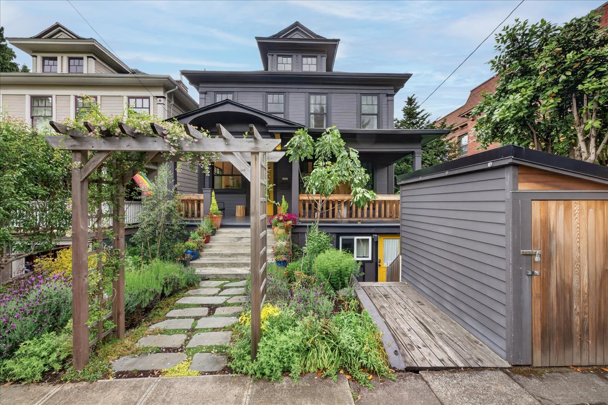 68-260513 2935 SE Yamhill St - 020.jpg