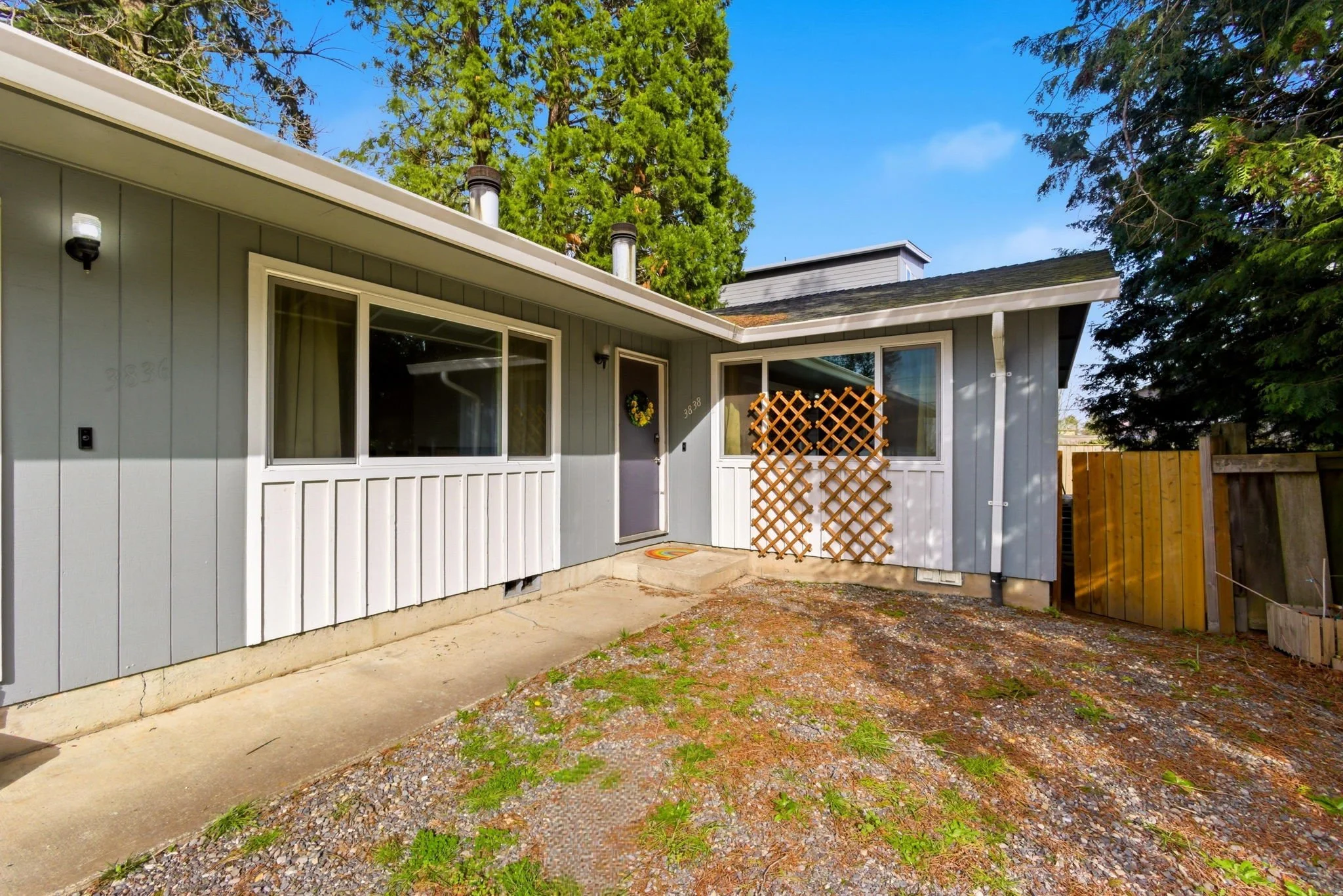2-web-or-mls-Kyle_Conway_-_3836_SE_91st_Ave_002.jpg