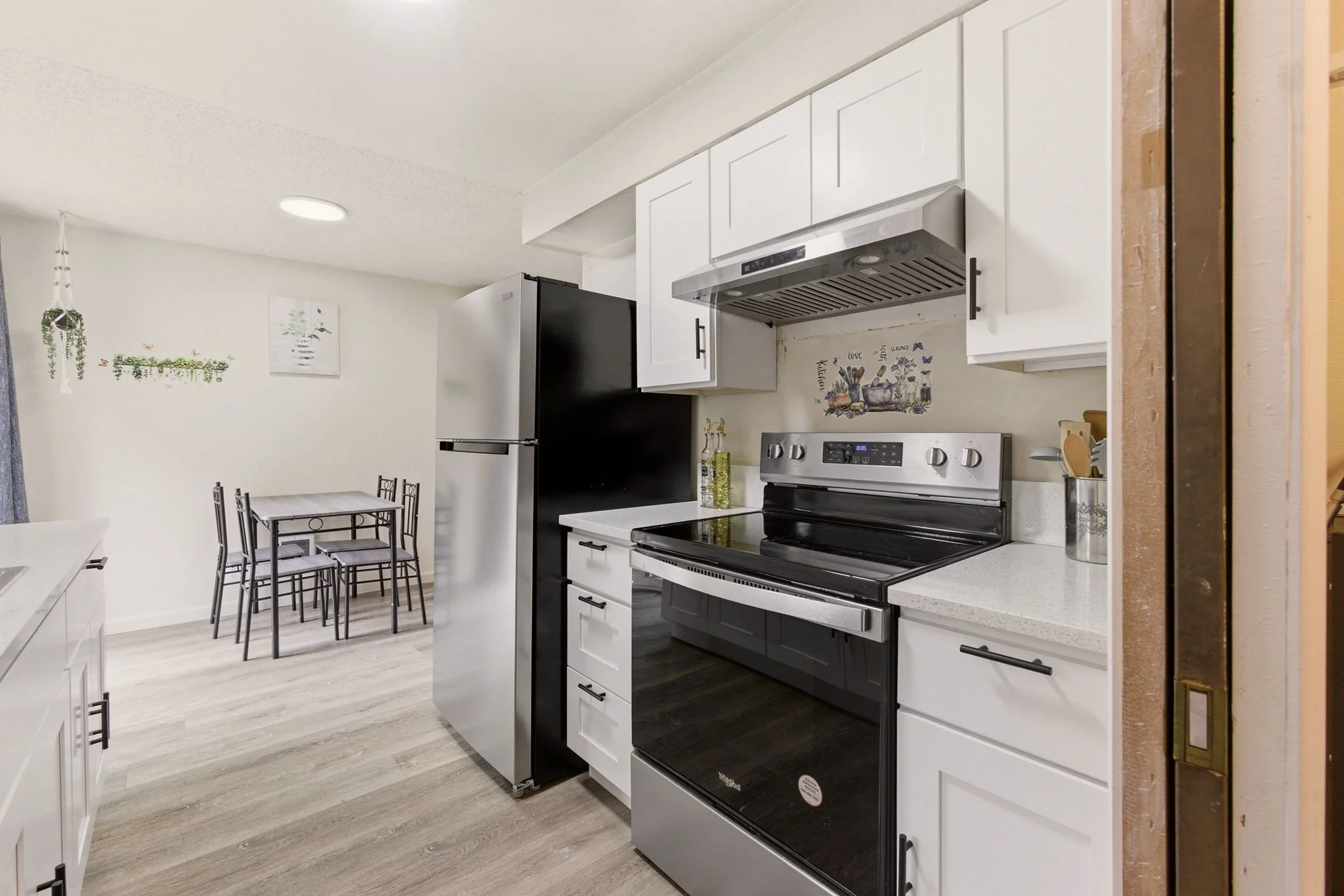20-web-or-mls-Kyle_Conway_-_3836_SE_91st_Ave_020.jpg