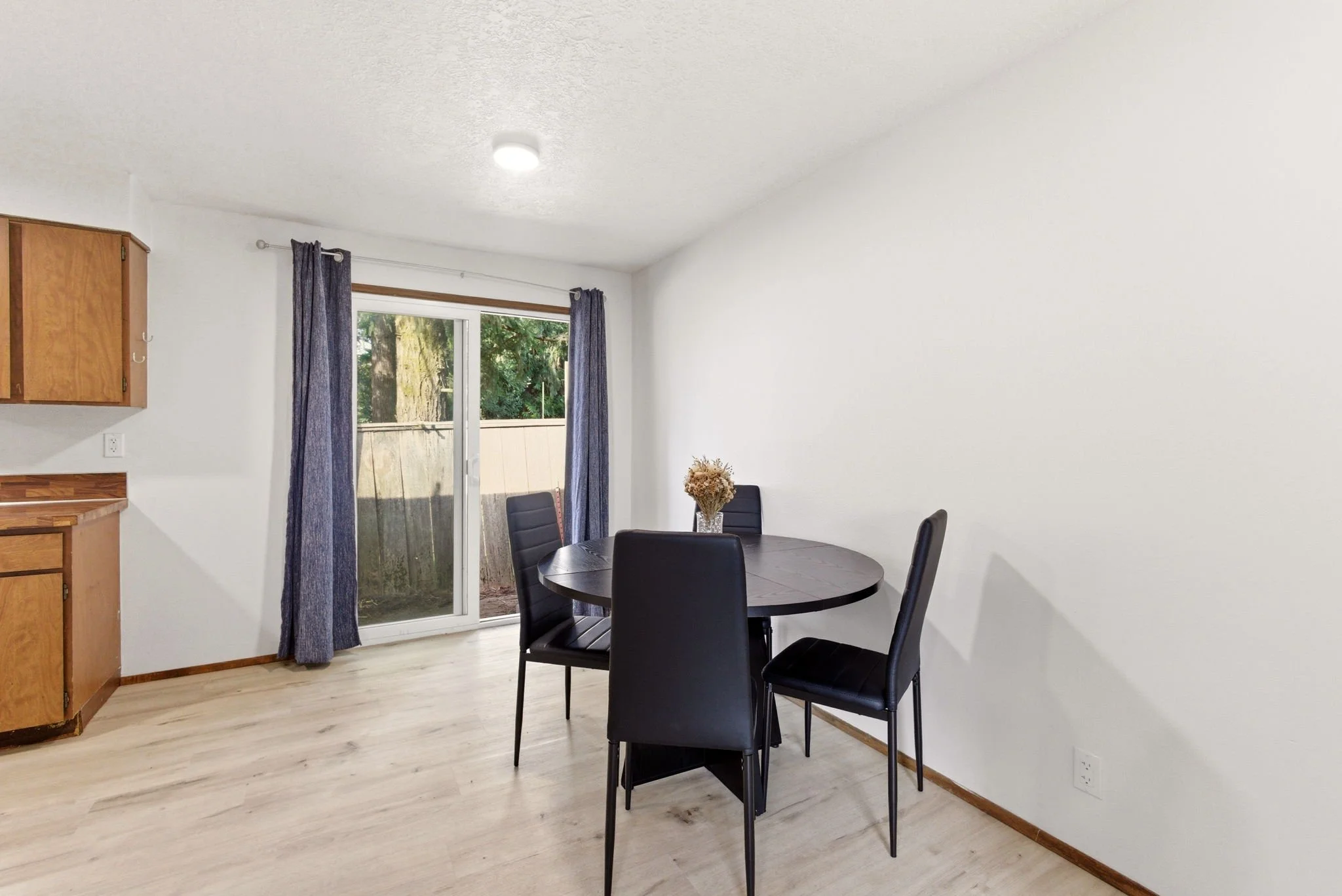 25-web-or-mls-Kyle_Conway_-_3836_SE_91st_Ave_025.jpg