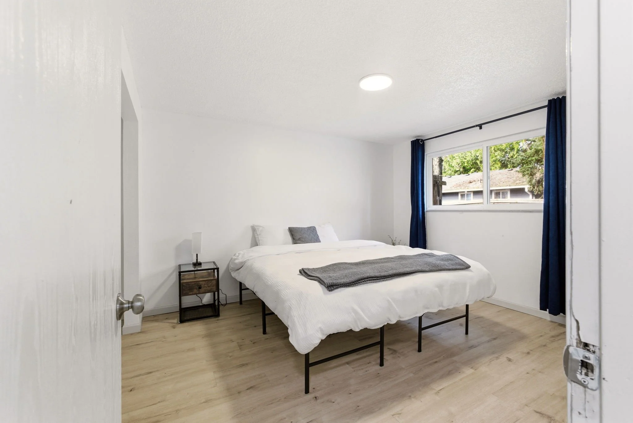 32-web-or-mls-Kyle_Conway_-_3836_SE_91st_Ave_032.jpg