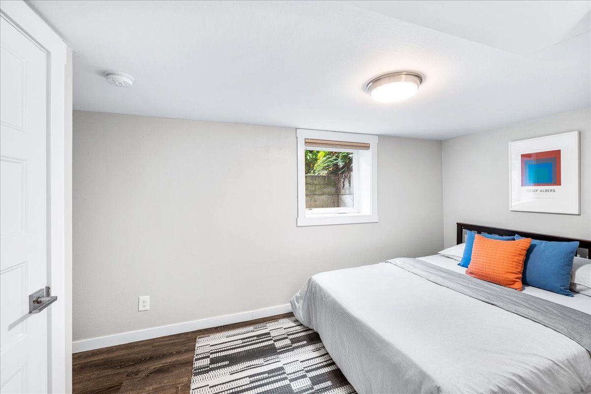 40-260706 1536 SE 21st Ave - 024.jpg