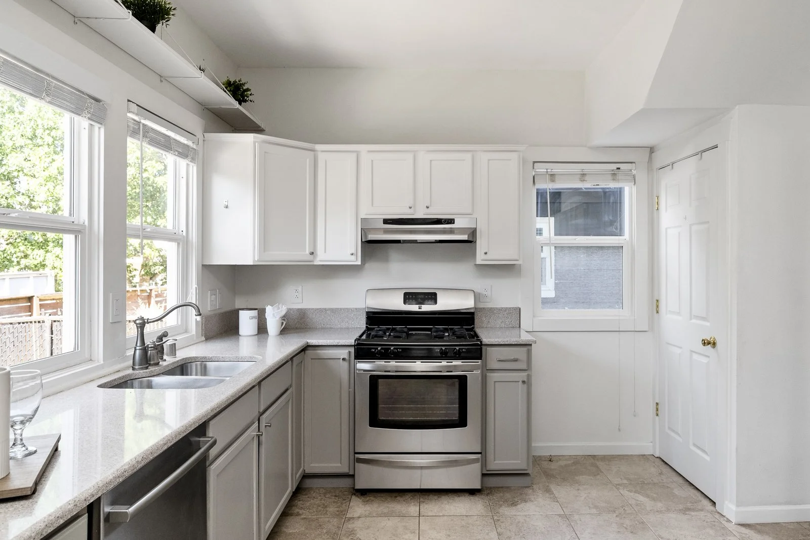 kitchen east straight (1).jpg