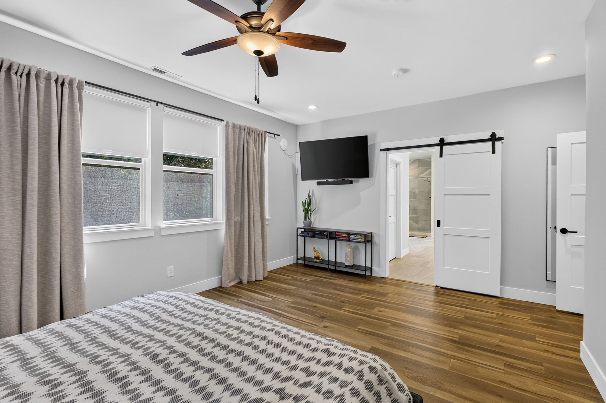 9228 SW 50th Ave-35.jpg