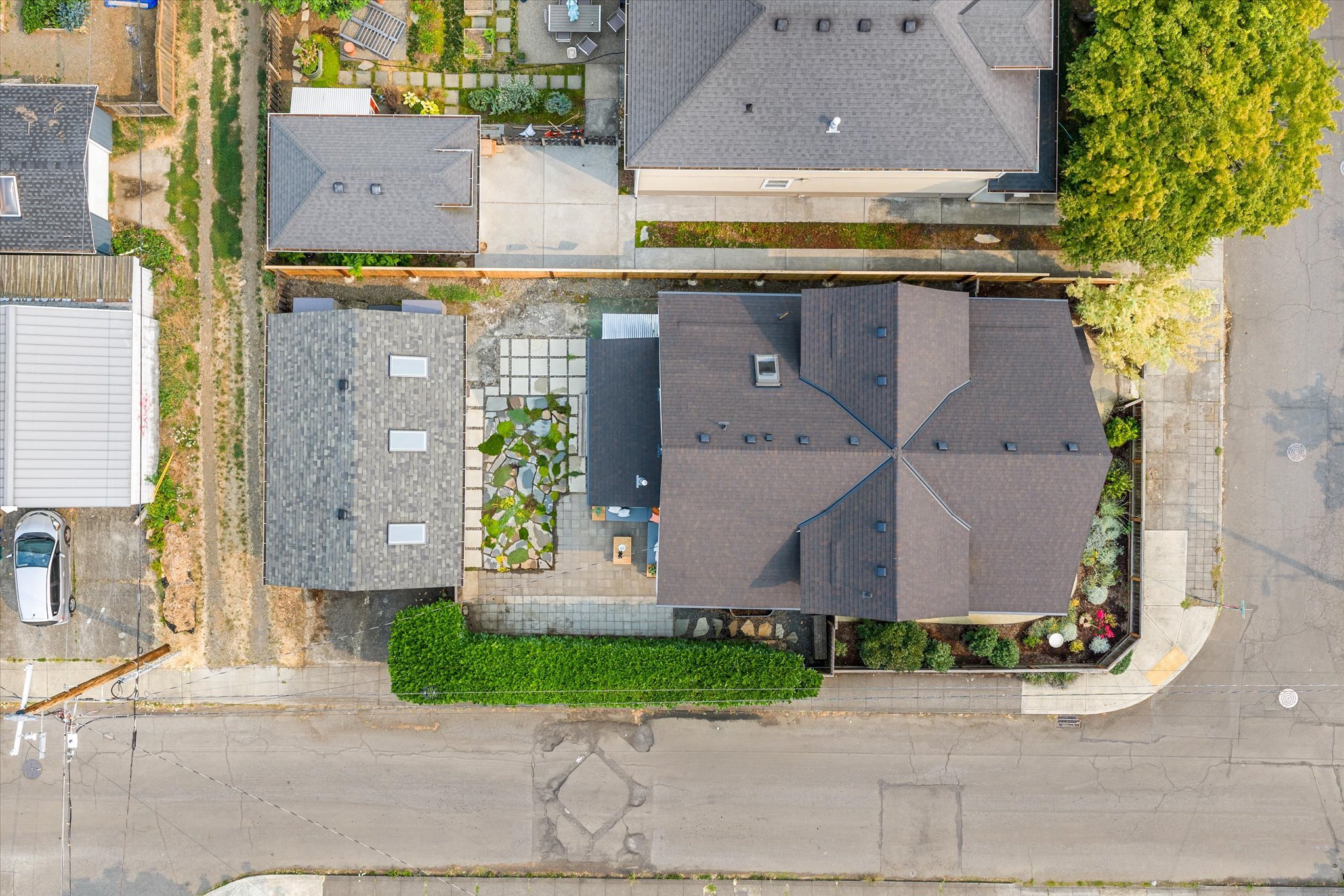 05-260805 4929 SW 63rd Ave - 007.jpg