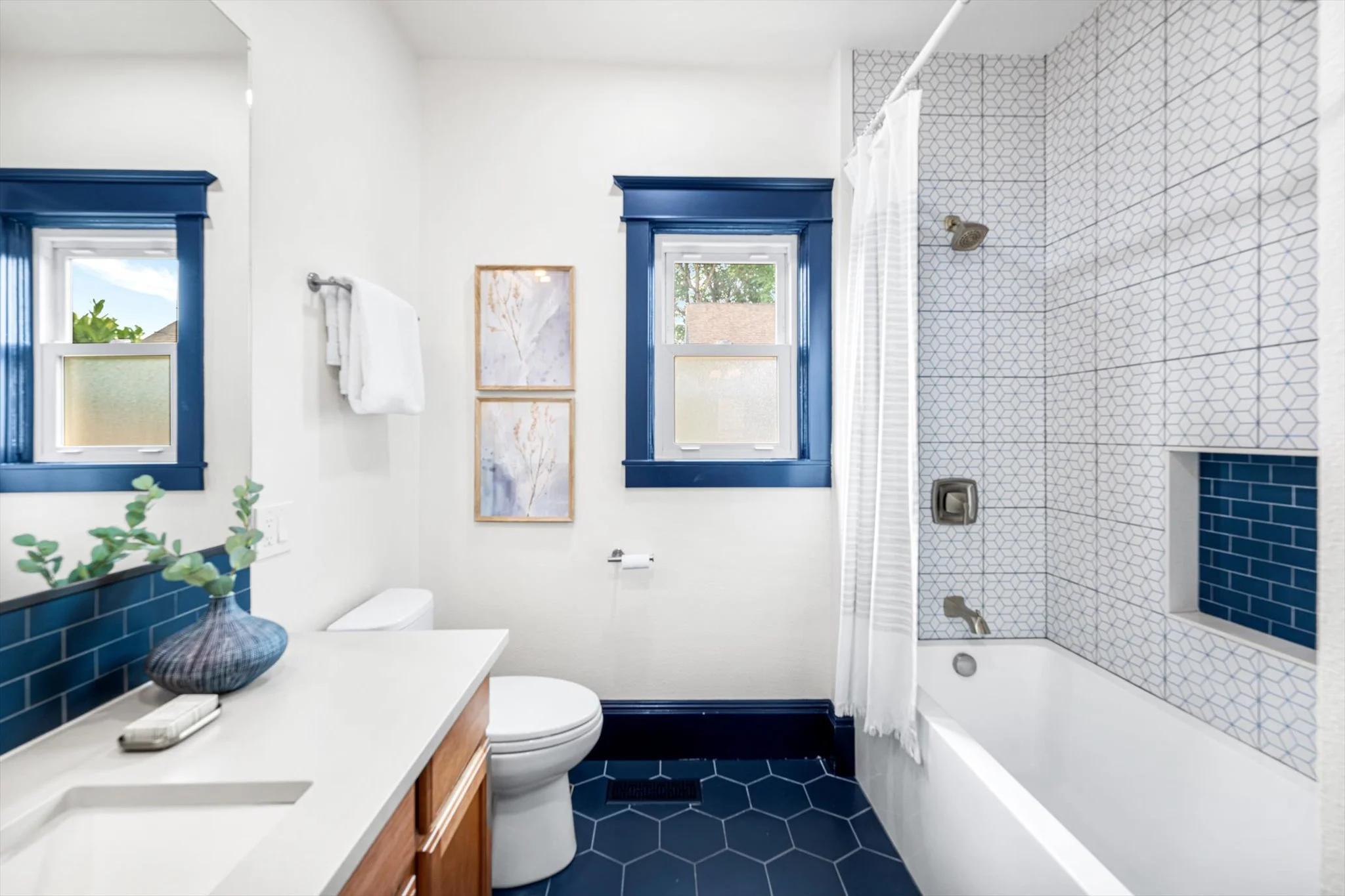 31-260805 4929 SW 63rd Ave - 037.jpg