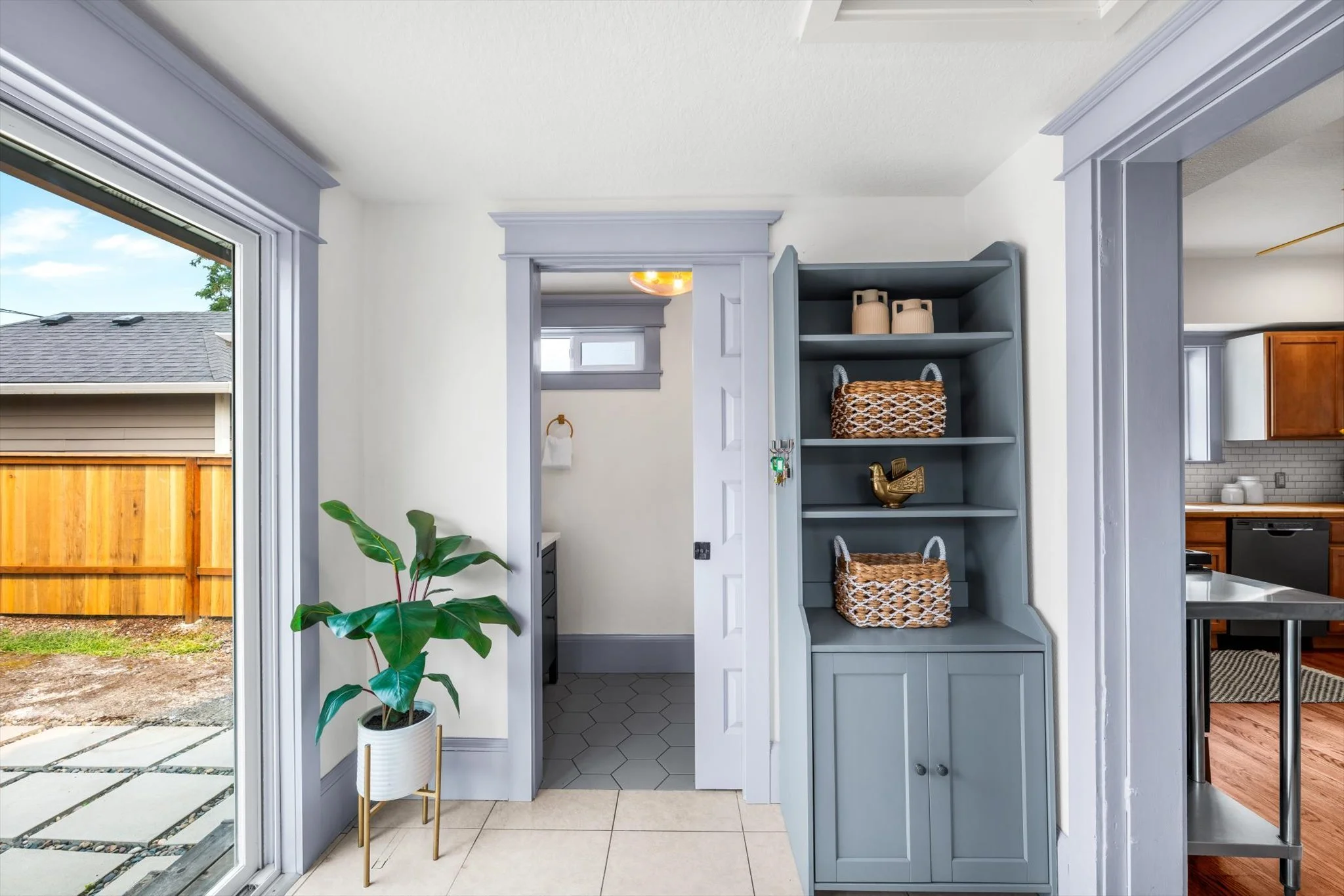 48-260805 4929 SW 63rd Ave - 035.jpg