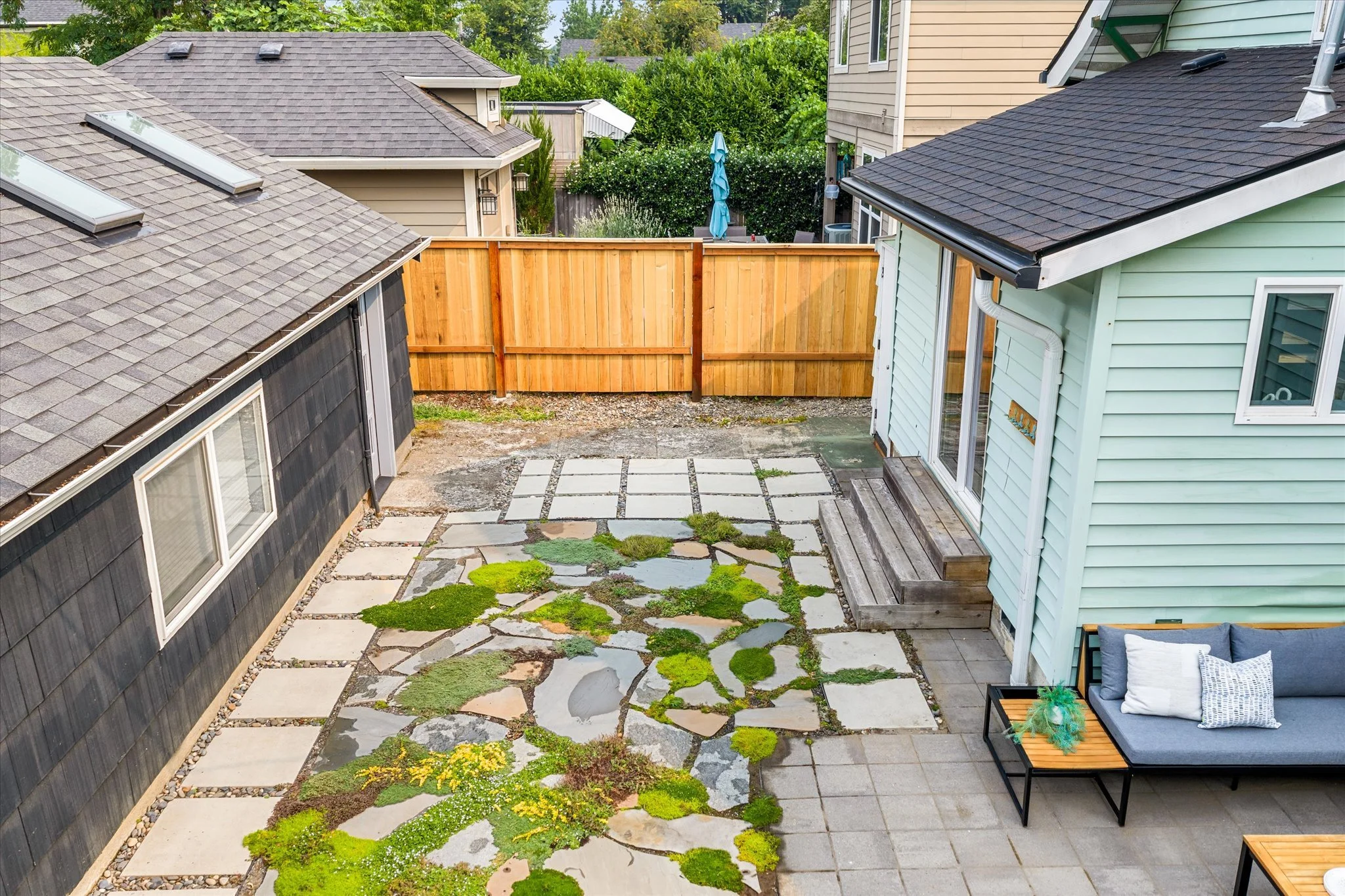 50-260805 4929 SW 63rd Ave - 008.jpg