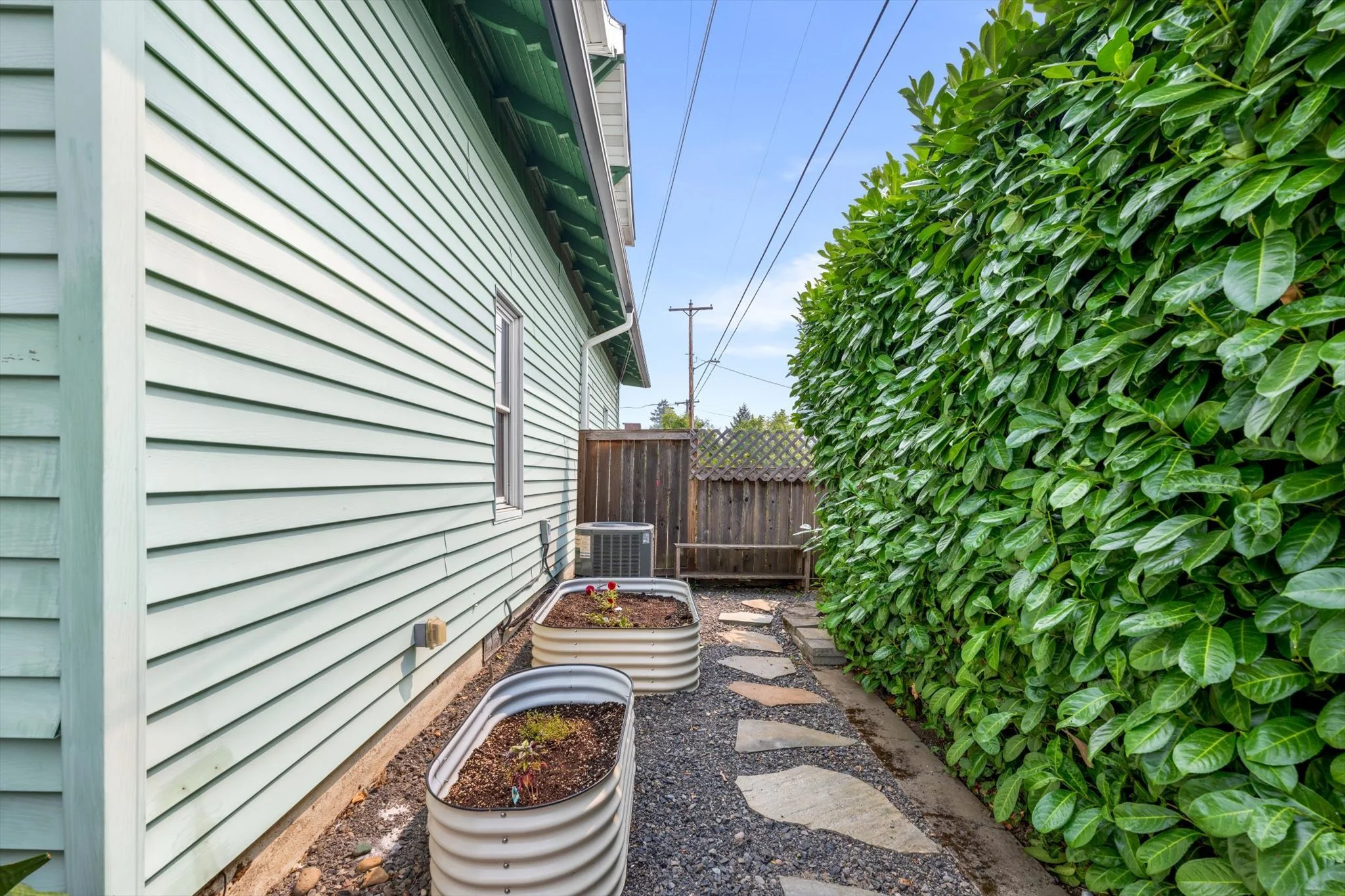 54-260805 4929 SW 63rd Ave - 057.jpg