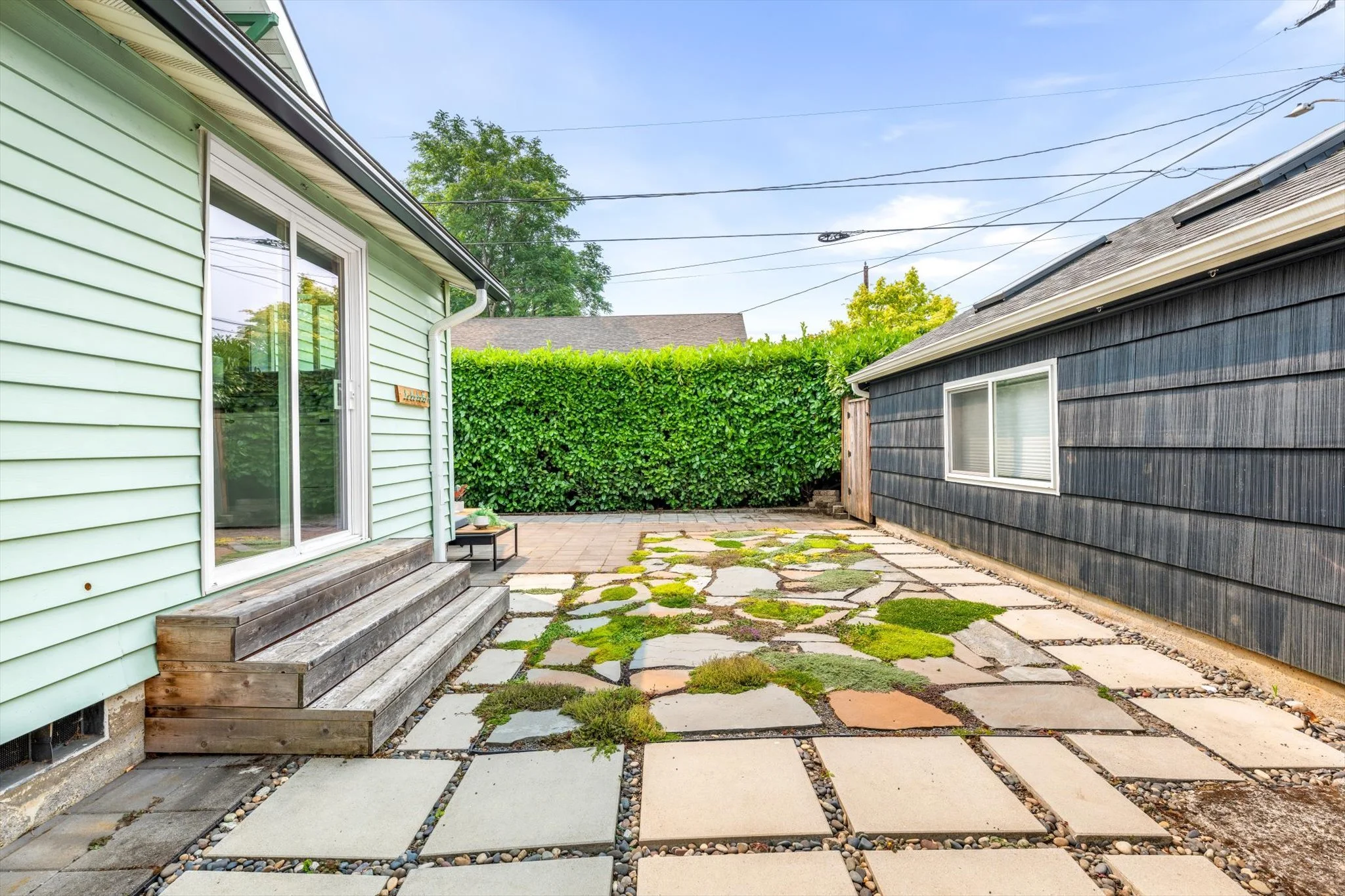 56-260805 4929 SW 63rd Ave - 060.jpg