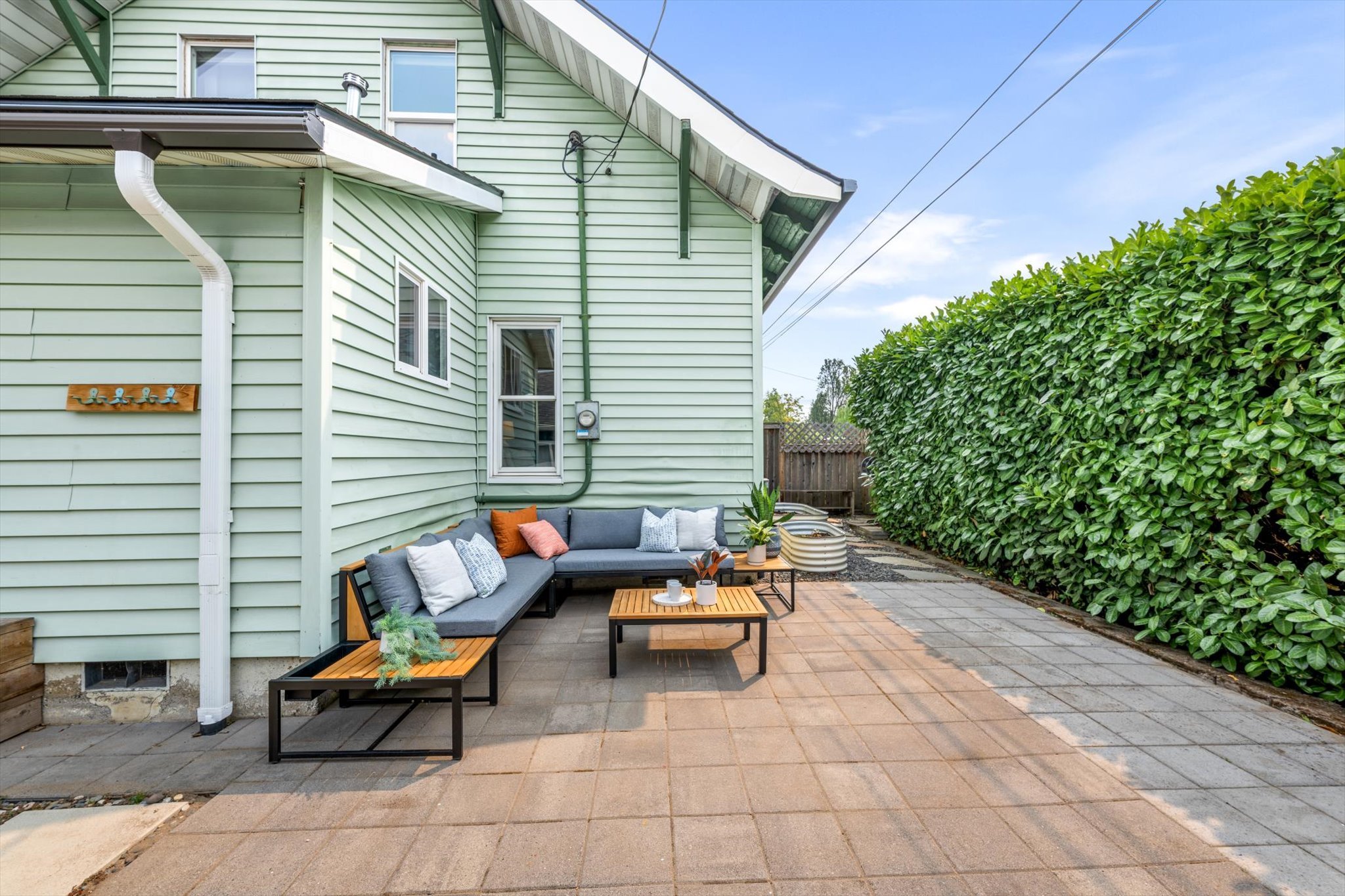 57-260805 4929 SW 63rd Ave - 055.jpg