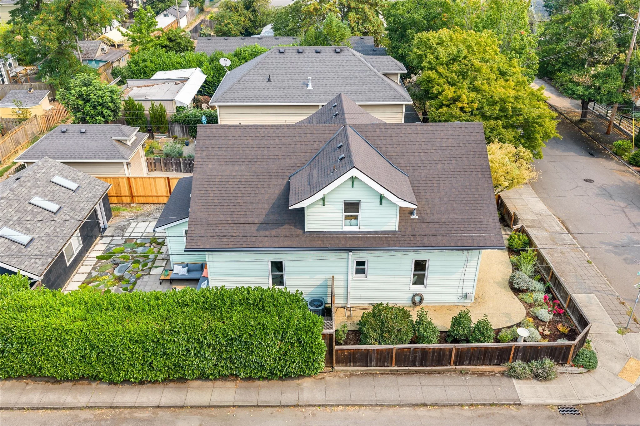 67-260805 4929 SW 63rd Ave - 006.jpg