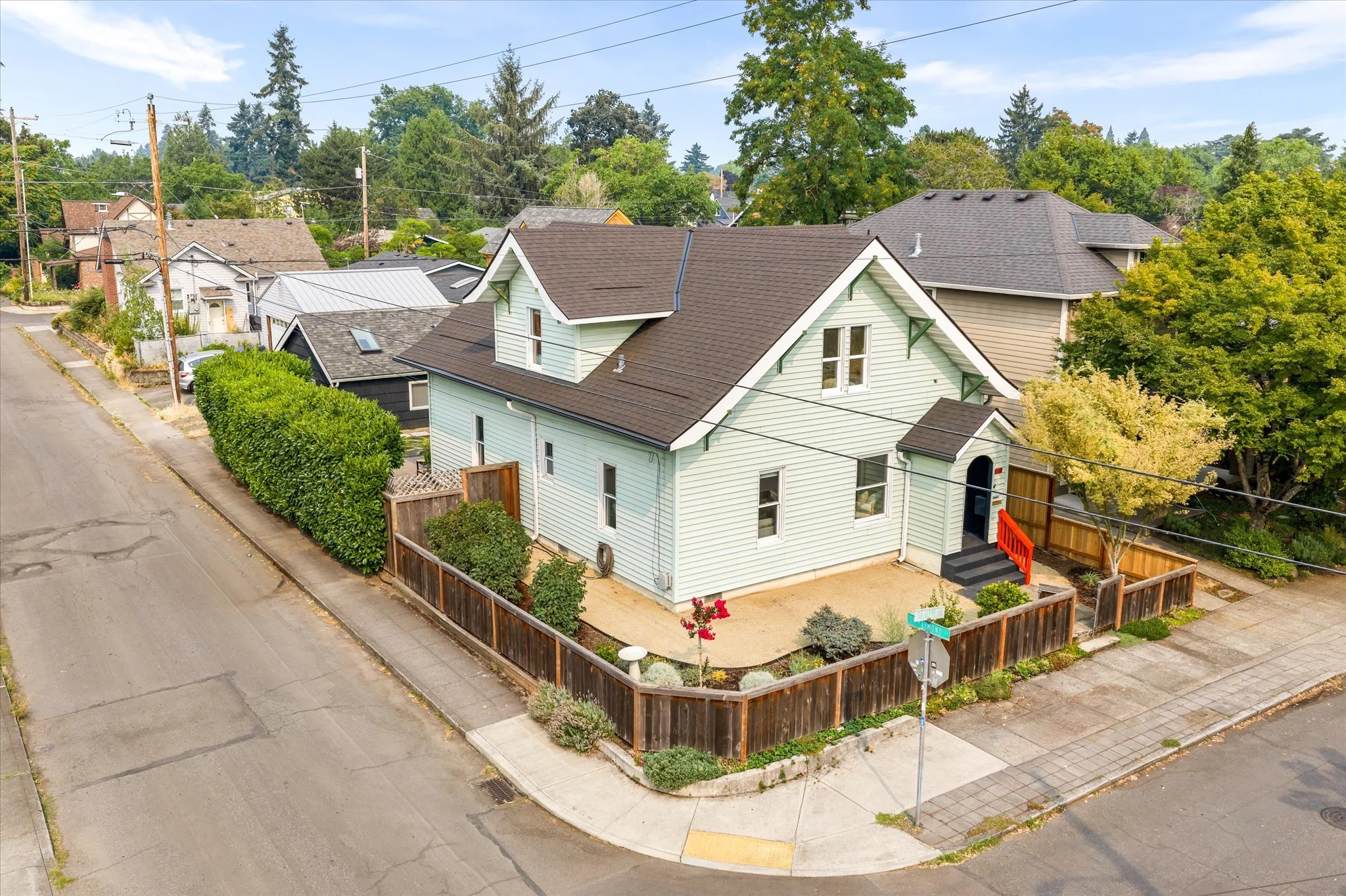 68-260805 4929 SW 63rd Ave - 004.jpg