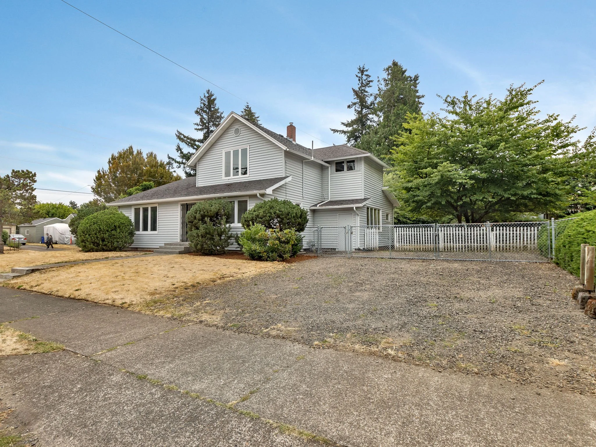 7626 SE Carlton St, Portland-3.jpg
