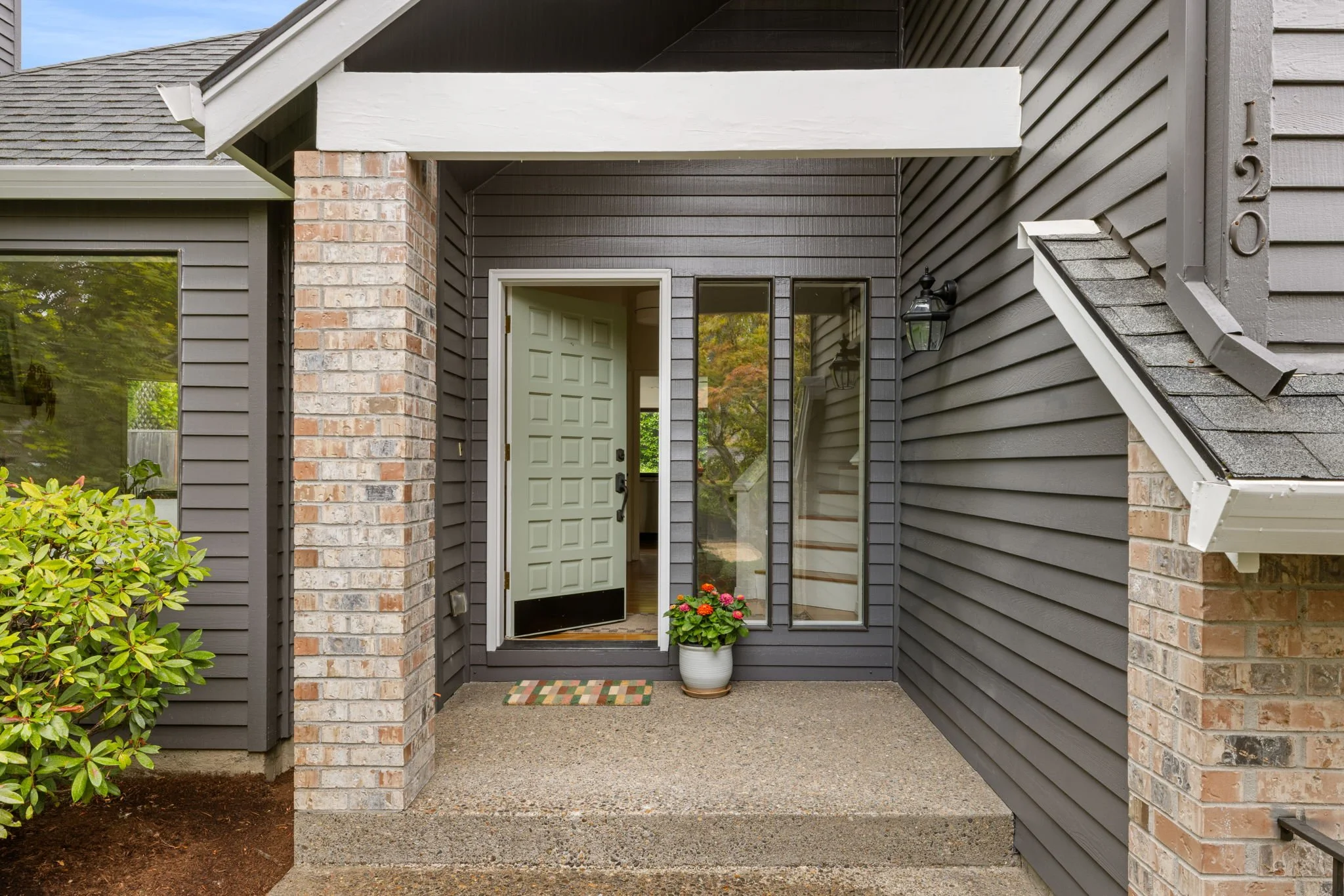 6-120 SW 102nd Ave, Portland, OR-6.jpg