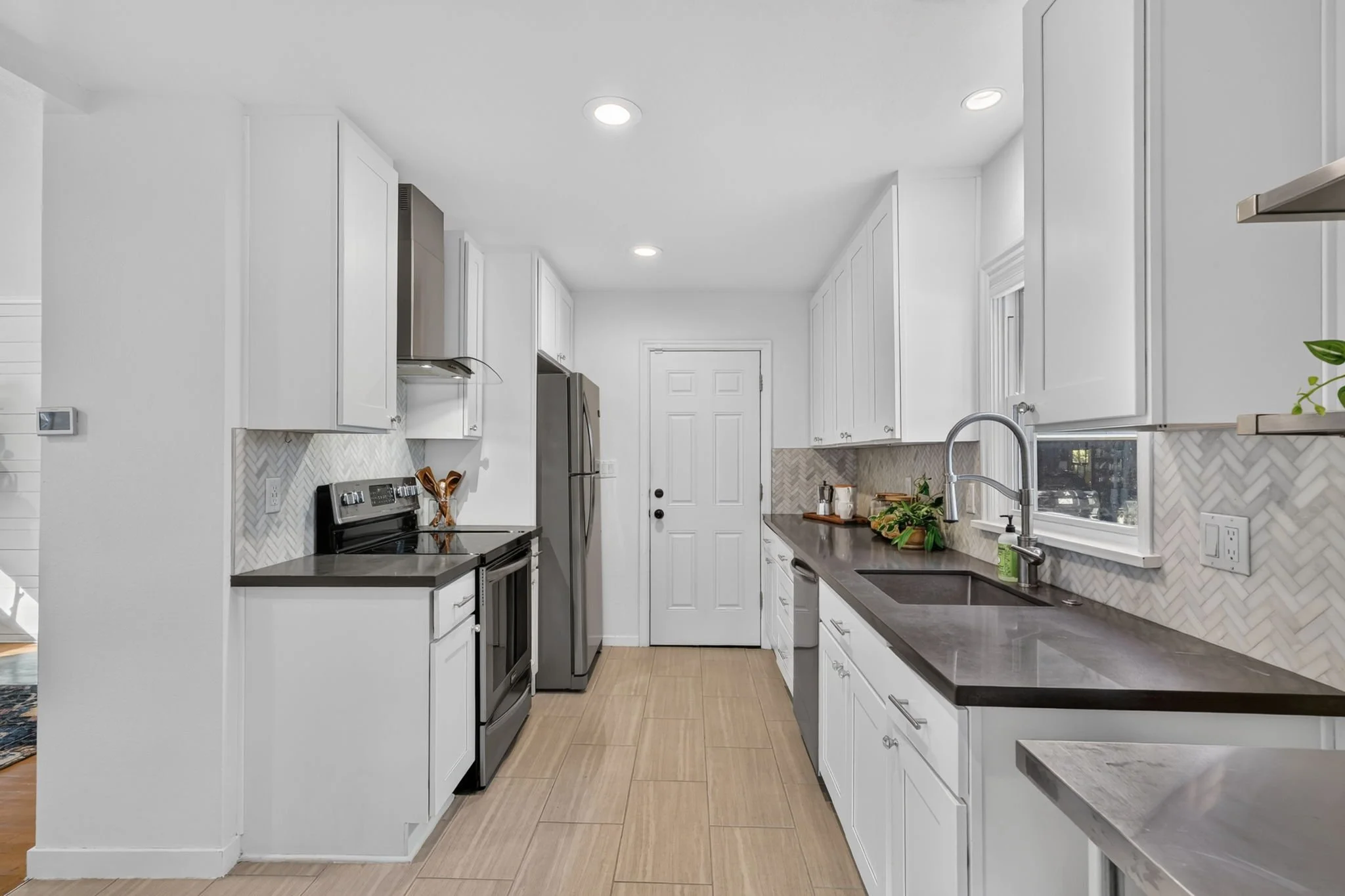 7419 SE Reedway St-16.jpg