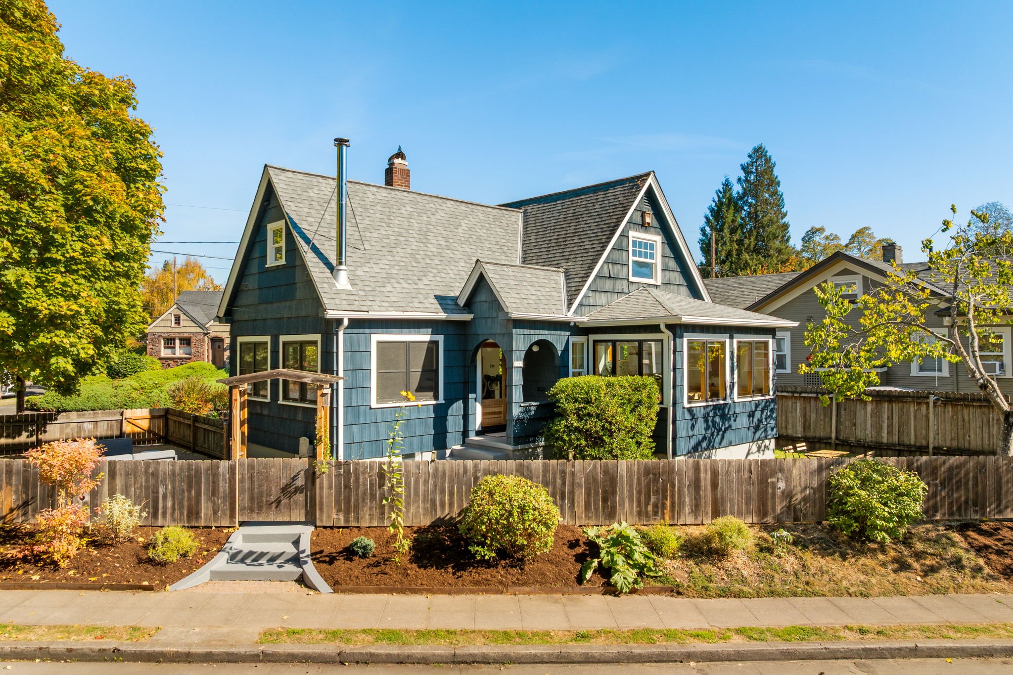 3860 N Melrose Dr, Portland, OR-1.jpg