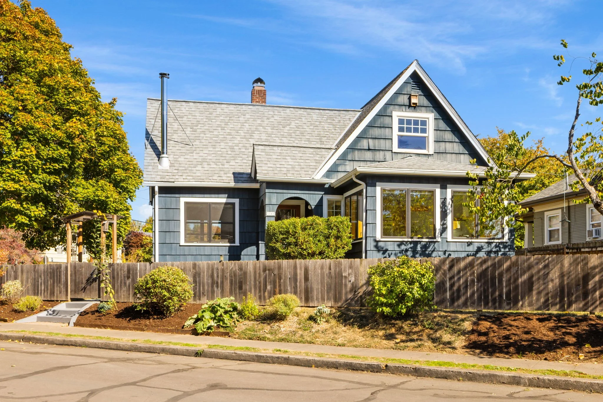 3860 N Melrose Dr, Portland, OR-8.jpg