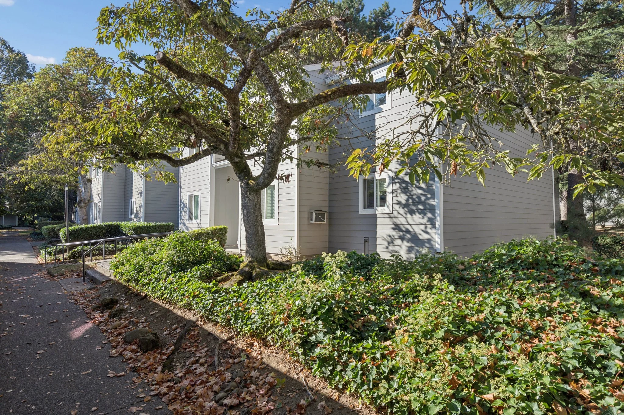 Quiet 2nd Floor 2BR with a Balcony, Garage, and Lush Grounds