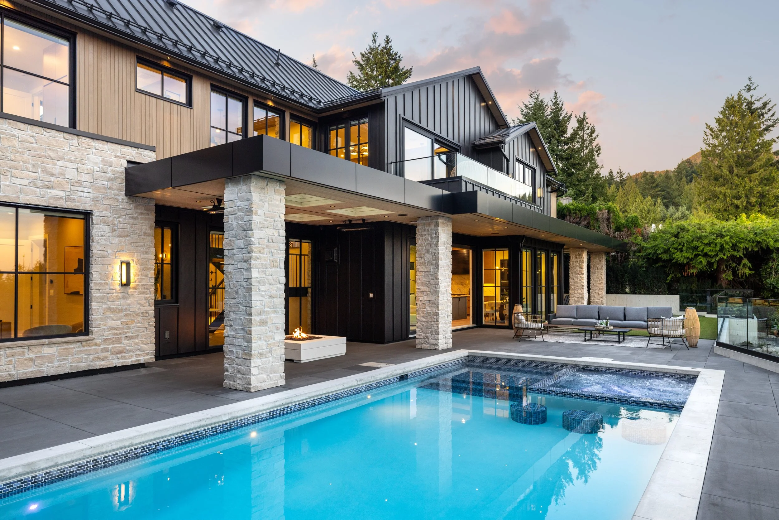 4589 Woodgreen Drive_Goldcon-7.jpg