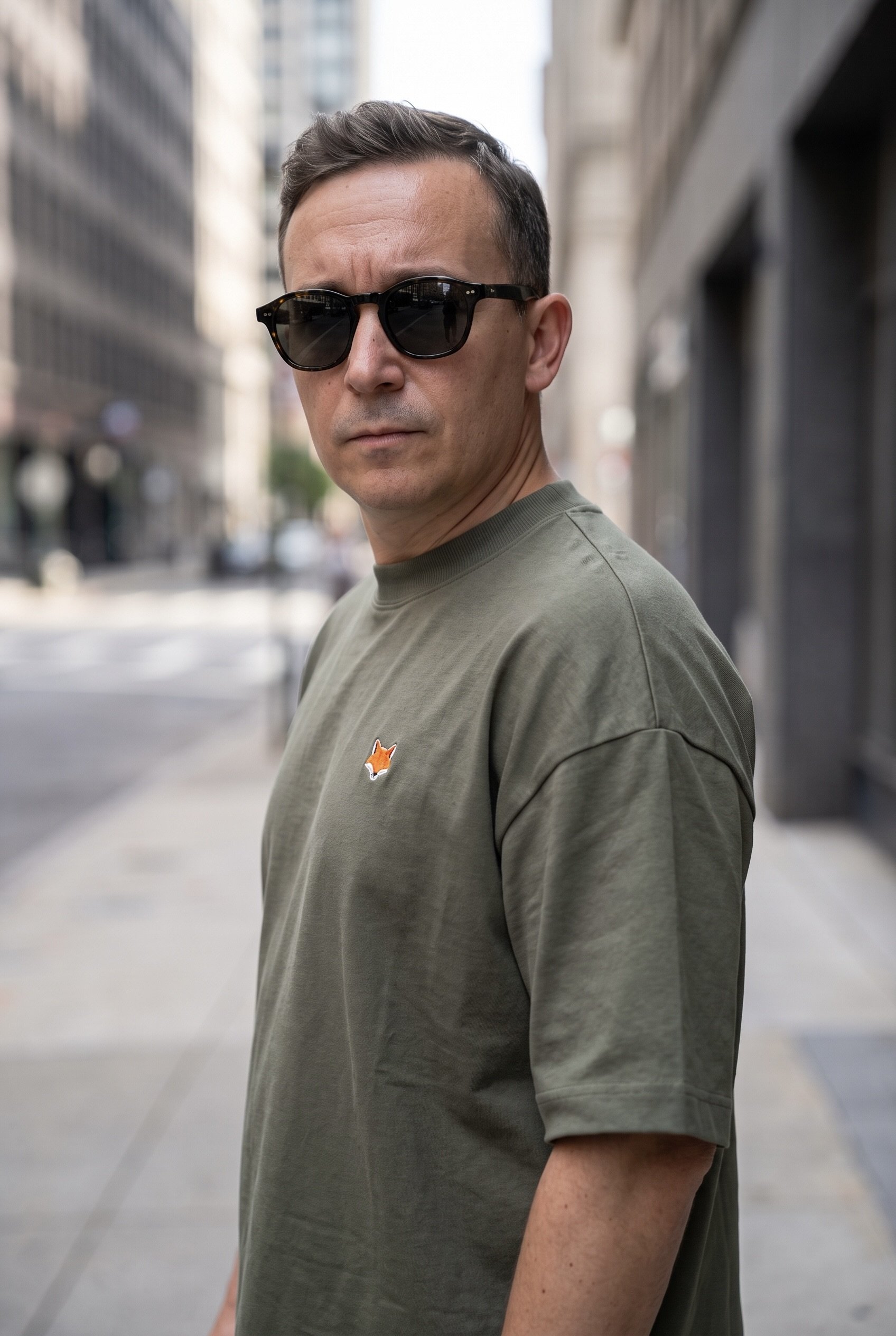 L’Intemporel, T-shirt oversize ivoire en coton bio 220 g avec broderie Teddy Fox au cœur