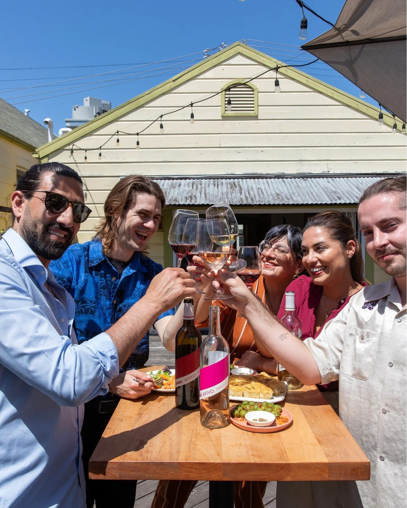 Memorial Day weekend calls for easy food, good people, and wine that goes with all of it.  On the menu: 
AVIVO Ros&eacute; + grilled shrimp tacos
AVIVO White+ summer salads and veggies
AVIVO Red + burgers on the grill
Simple pairings for a long weeke