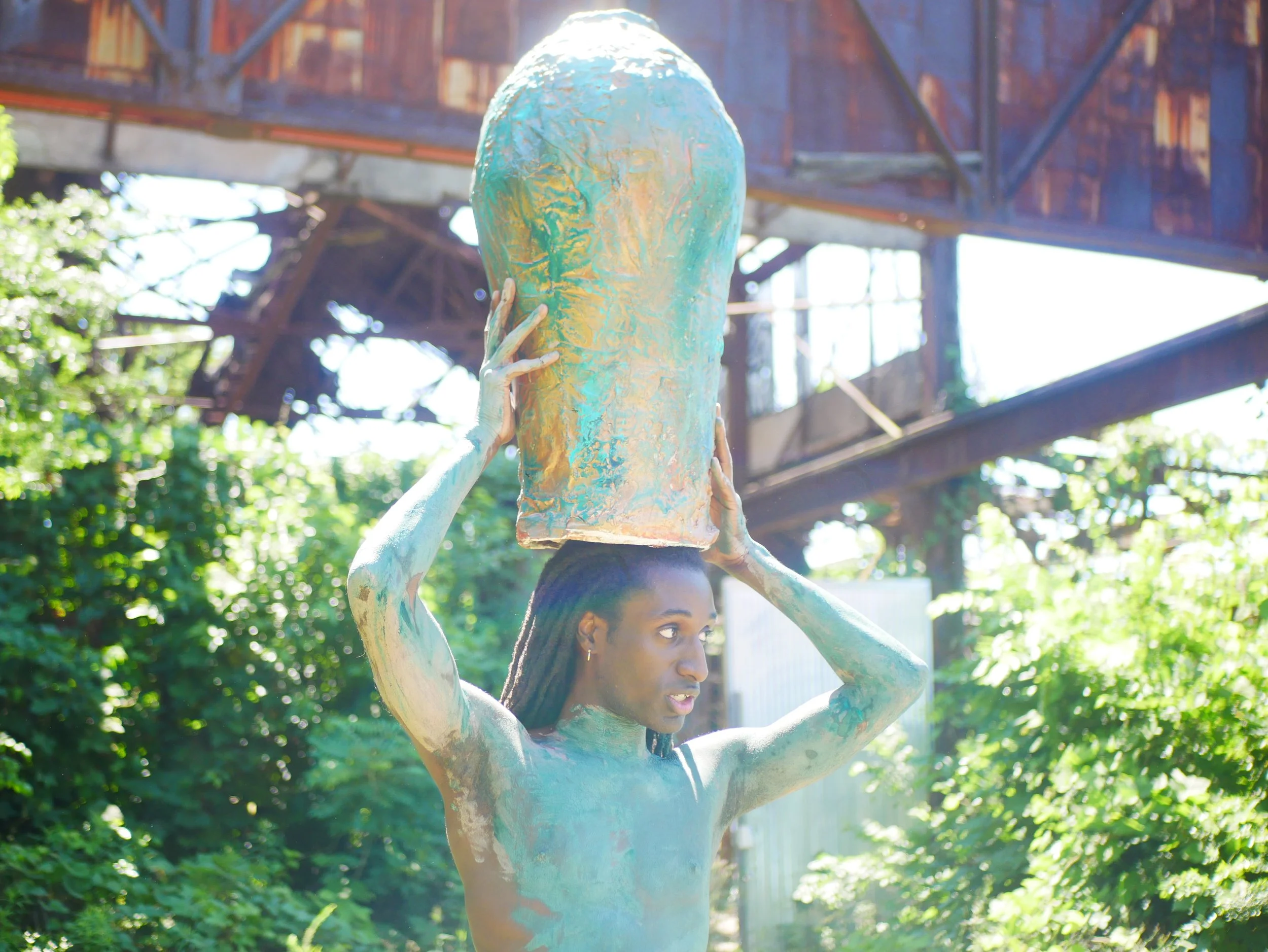 Movement In Viridi (Performance still).