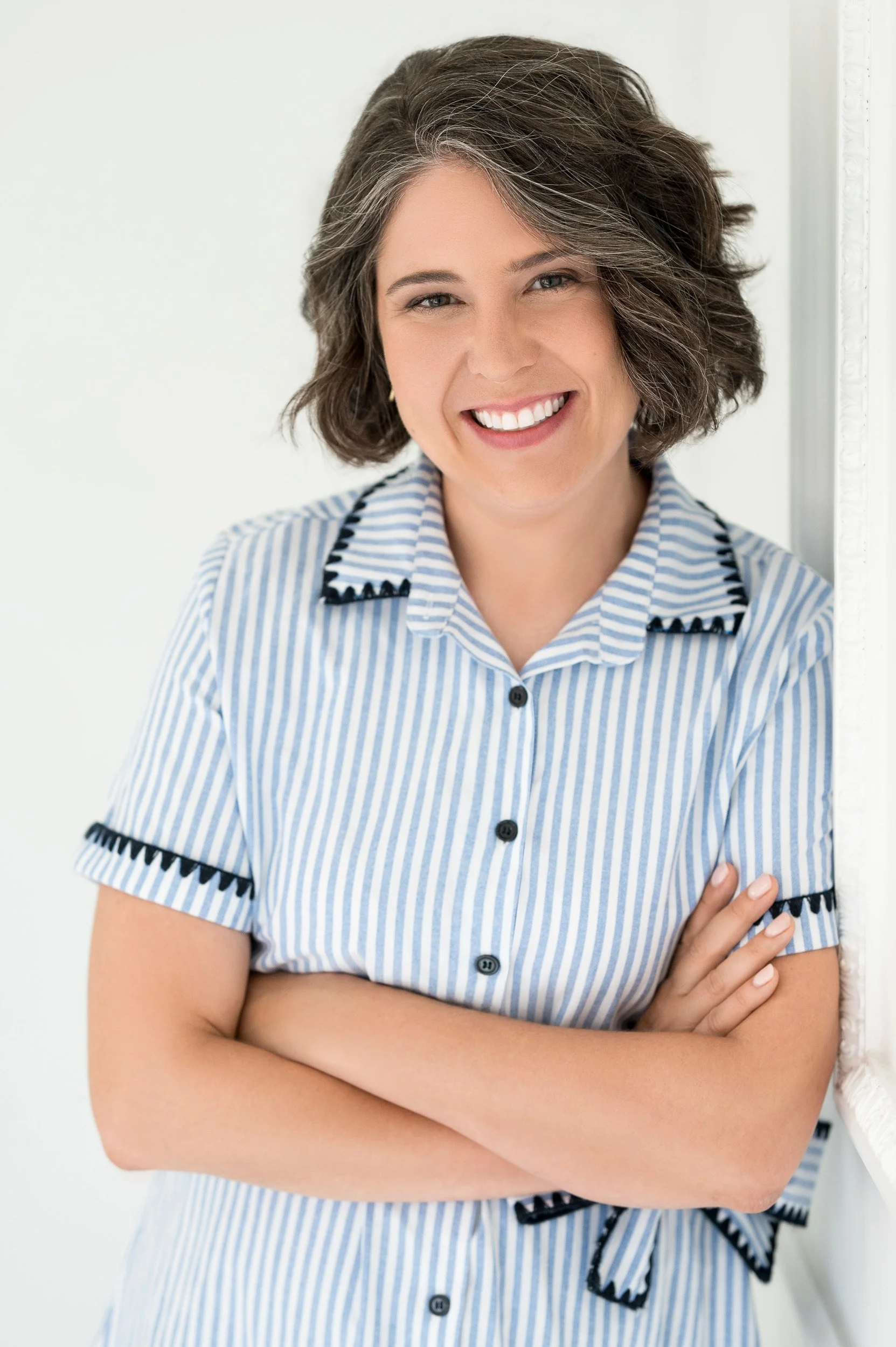 Alexandria Studio Headshots and Branding_by Lauren Barkume (16 of 16).jpg