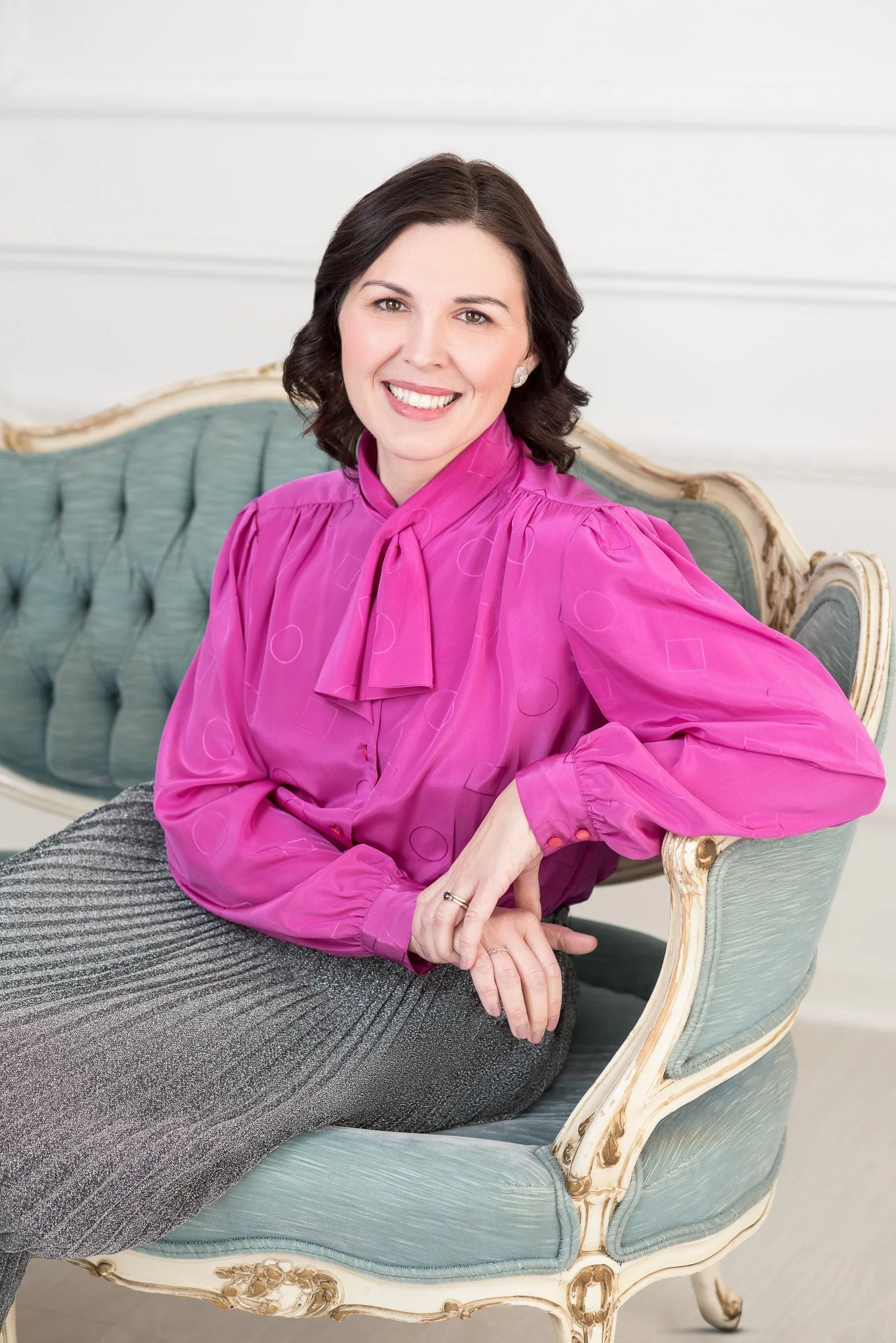 Alexandria VA Studio Beauty Musician Portraits_by Lauren Barkume (8 of 11).jpg