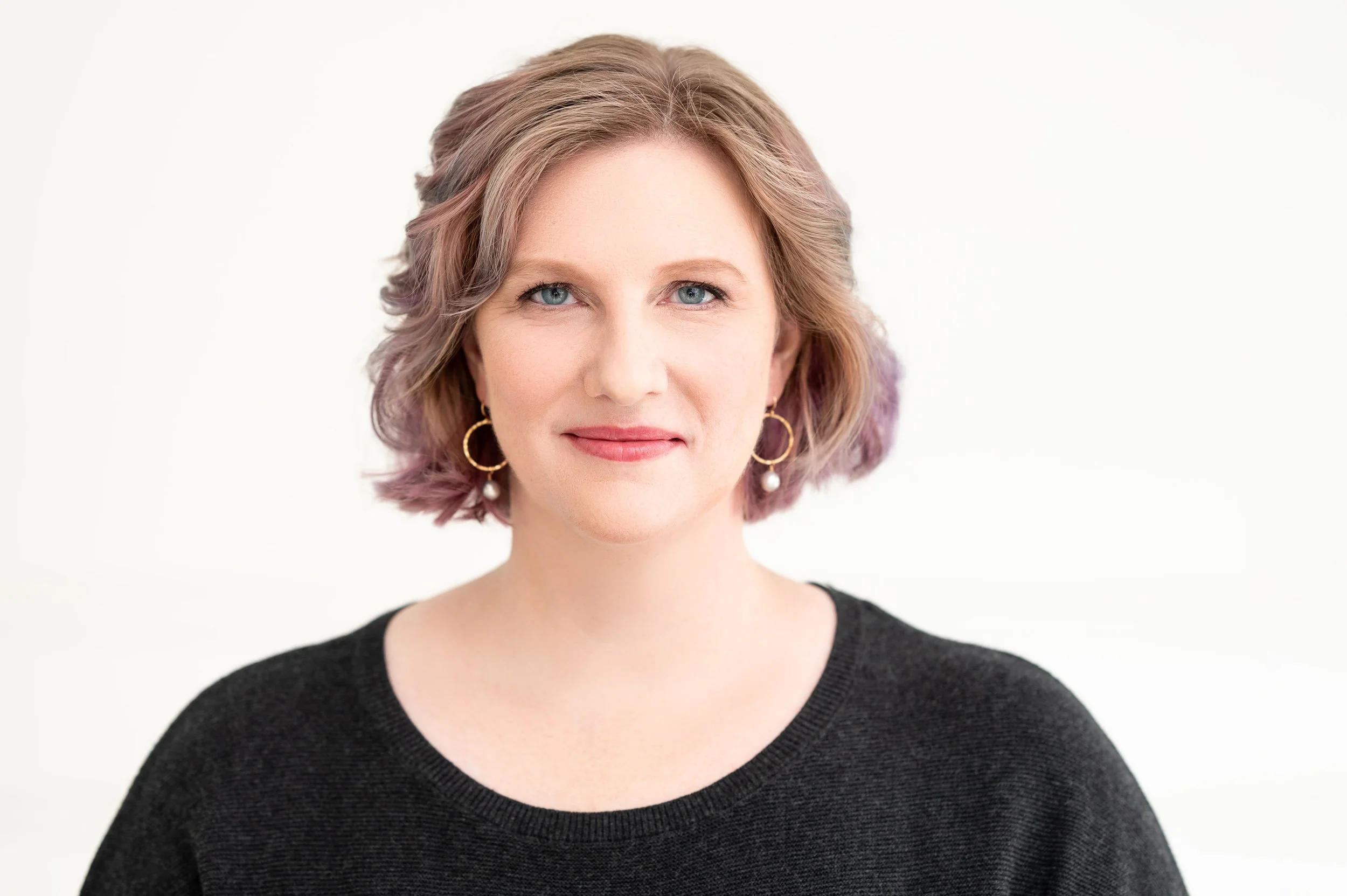 Professional Women's Portraits Alexandria VA_by Lauren Barkume Photography (18 of 19).jpg