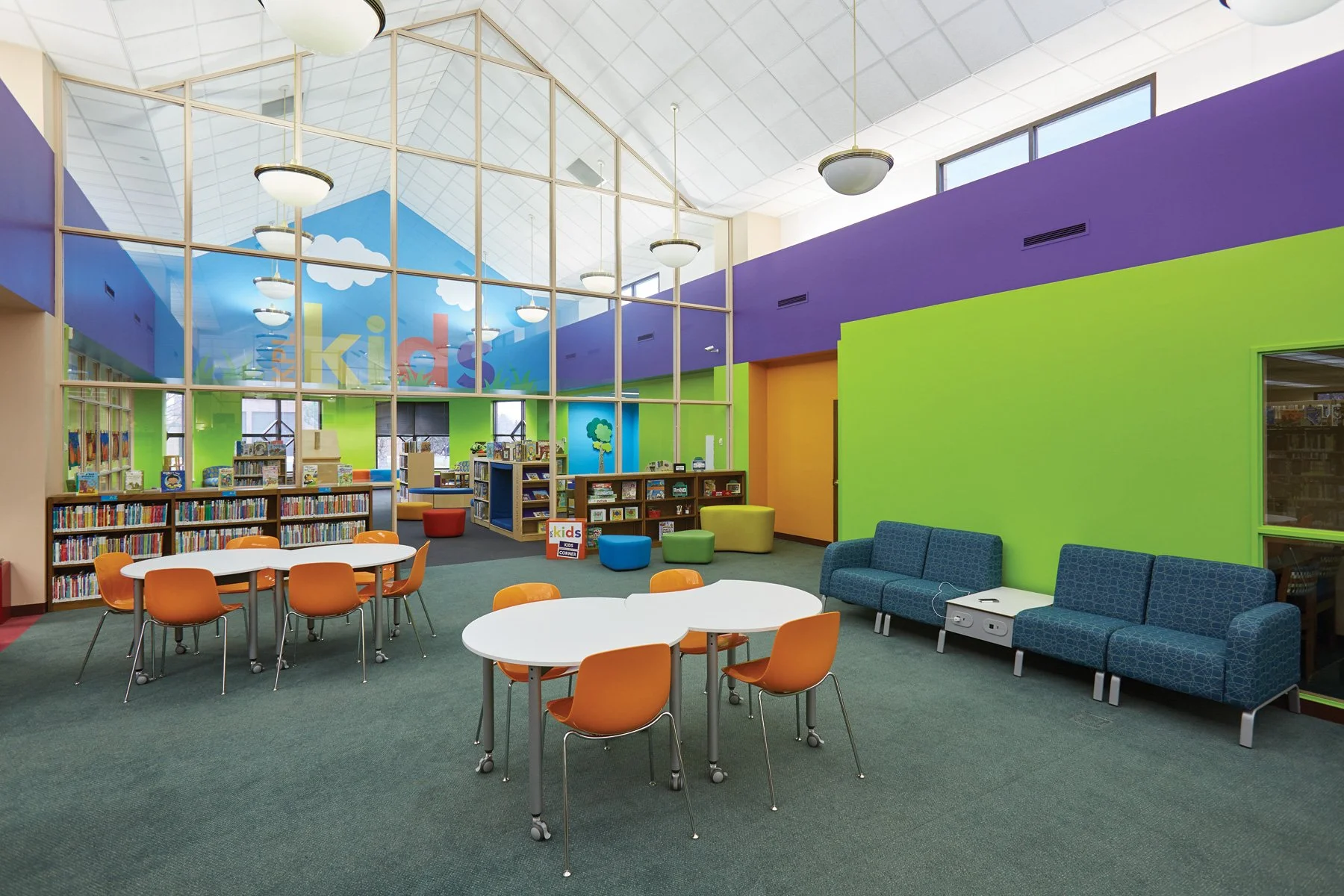 Kenosha_Public_Library_Main-overall-shot-011.jpg