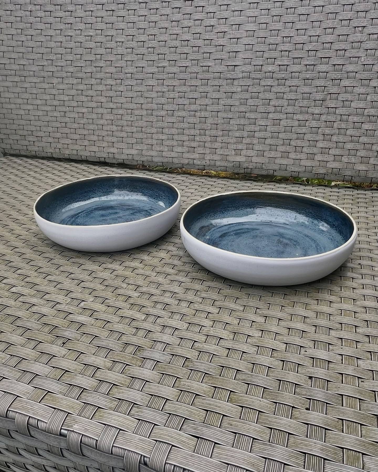 blue and lavender pasta bowls! these will also be available on my website 🍝
#pastabowl #ceramics #pottery #portland #portlandpottery #portlandceramics #portlandsmallbusiness #pasta #bowl