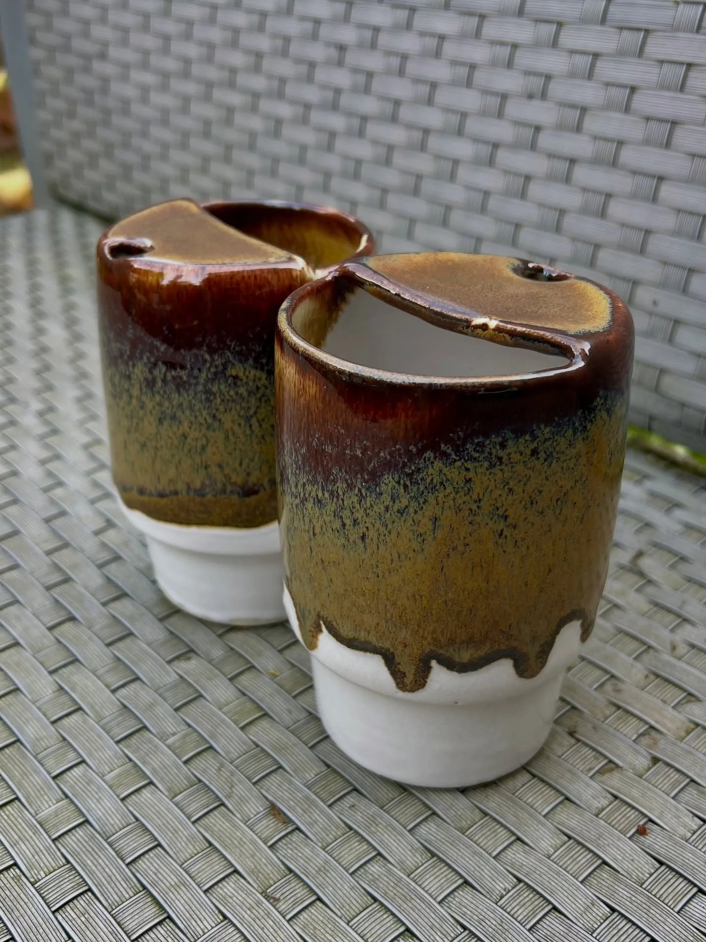 these mugs will be heading to @carneliancoffee soon and will be available for purchase! which ones do you like the best?? 

#mugs #mugsofinstagram #mugsmugsmugs #togotumbler #togotumblers #togocups #ceramics #pottery #portlandsmallbusiness #portlandp