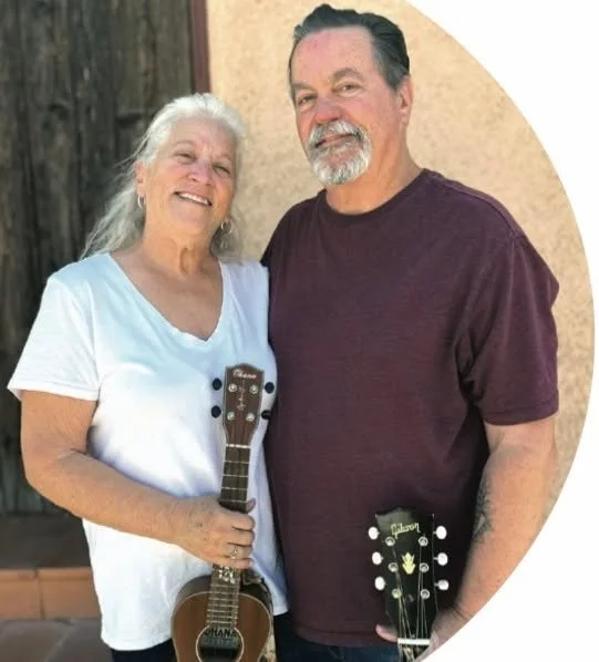 Join us tonight for fan favorites Jeff &amp; Jill! for Acoustic Fridays
And don&rsquo;t forget &mdash; Live Music Saturday is always rocking with Pocket Change.

 #AcousticFriday #livemusicsaturdays #livemusicsaturday #tirritowines #thekitchenattirri