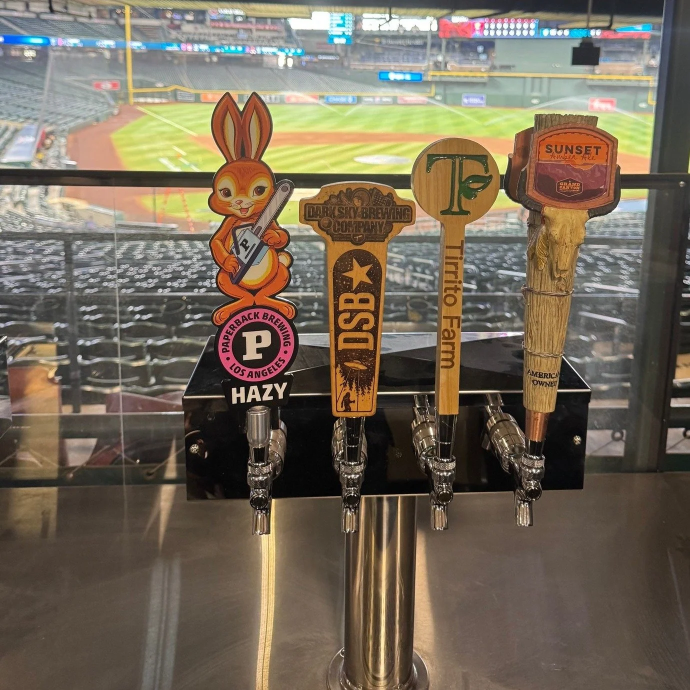 Opening Day in Phoenix. 🍺⚾

The Arizona Diamondbacks season kicks off March 30.

You&rsquo;ll find Nectaron Hazy IPA on draft at Chase Field &mdash;
top of Section 120.

⸻

Want to make it interesting?

Find it.
Grab one.
Take a photo with your Nect