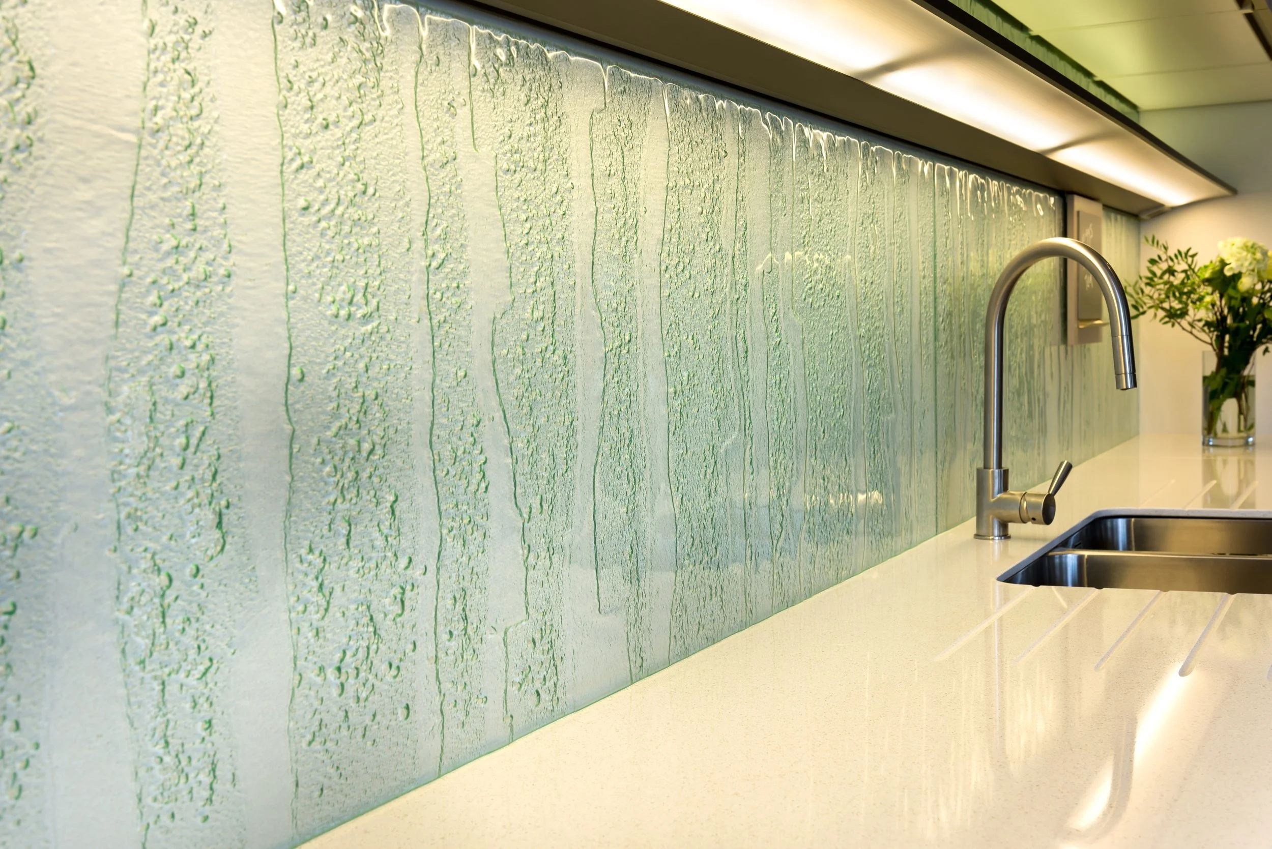 Jo Vincent cast Waterfall textured glass kitchen splash back