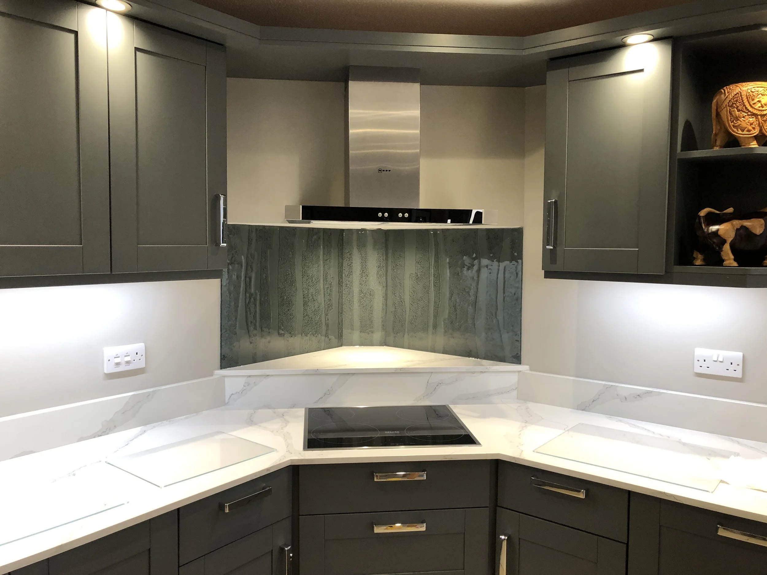 Jo Vincent textured grey glass kitchen splash back