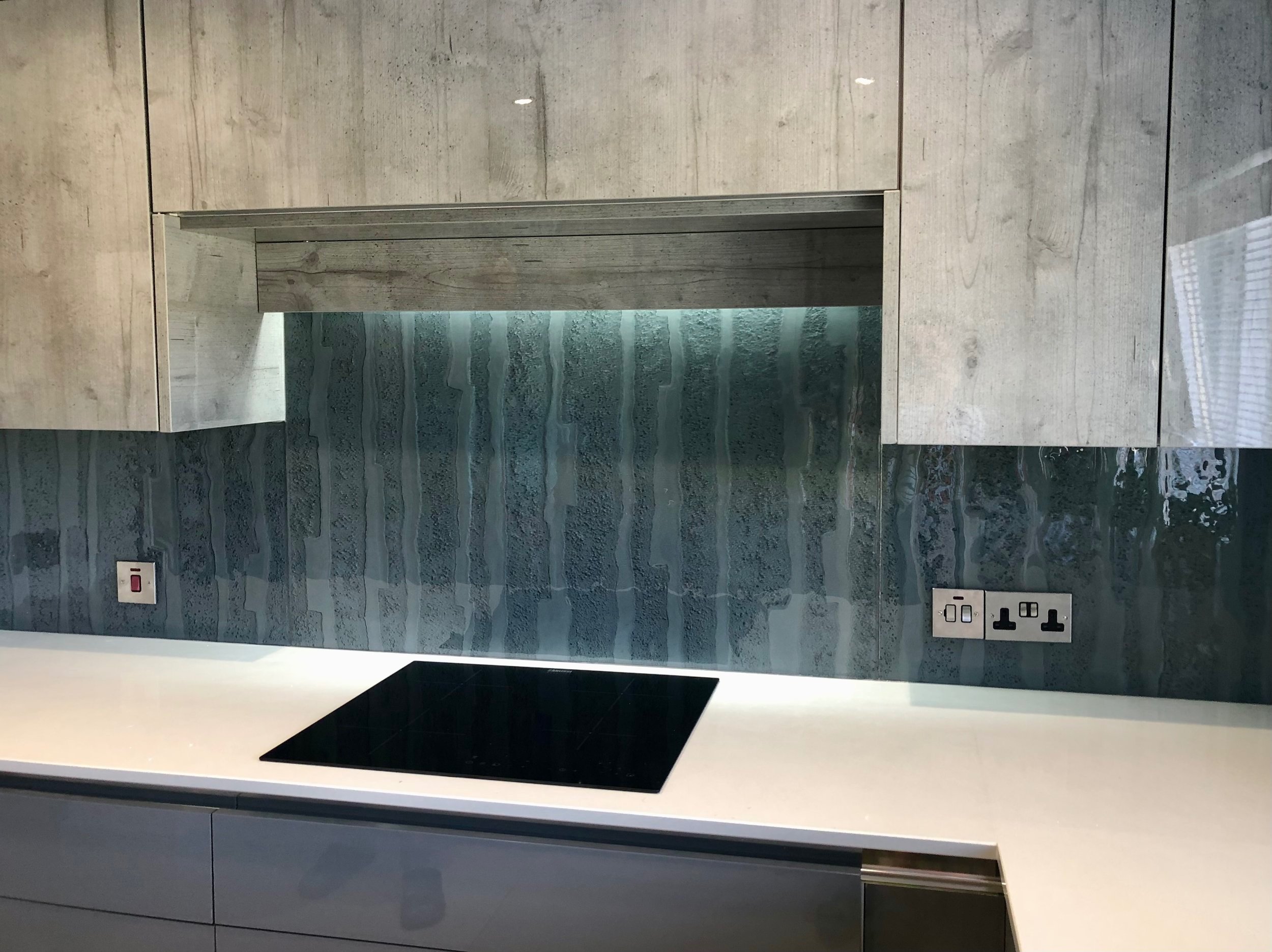 Jo Vincent Grey Waterfall Textured Glass kitchen splash back