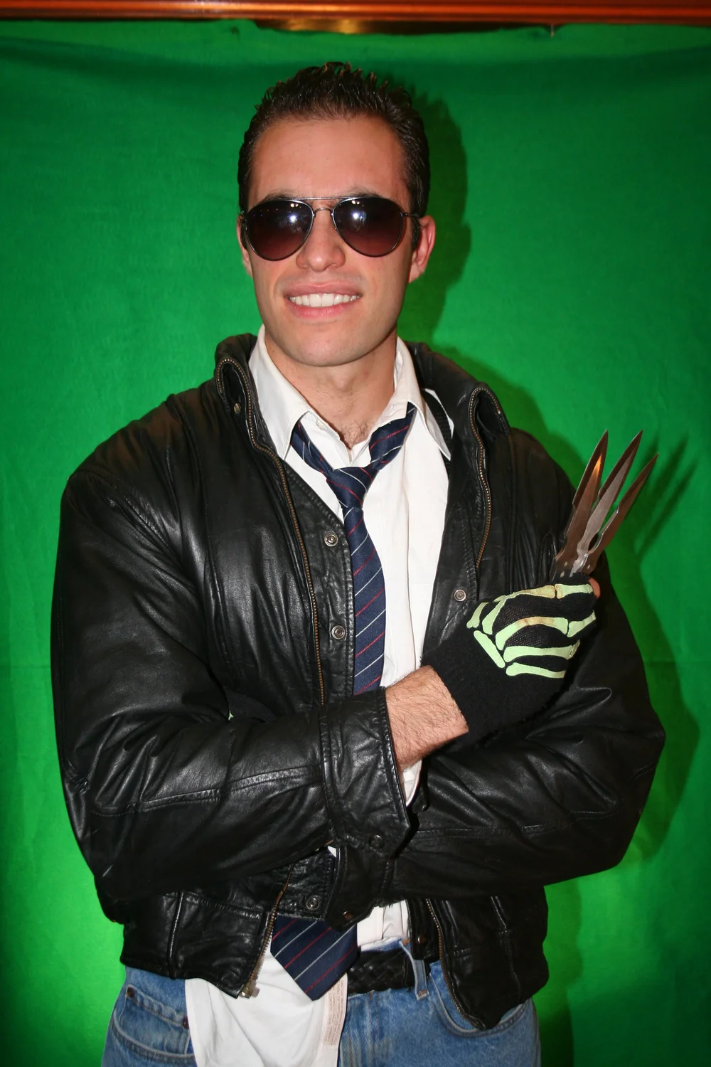 Tommy Lazzari as Jack Knife