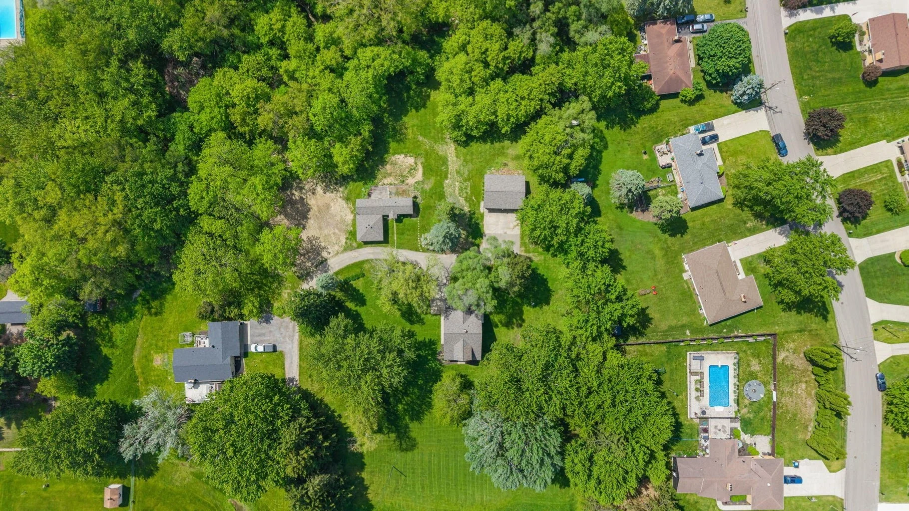 RARE FIND!!!                                                                        5+ acres in the city of grand rapids!!