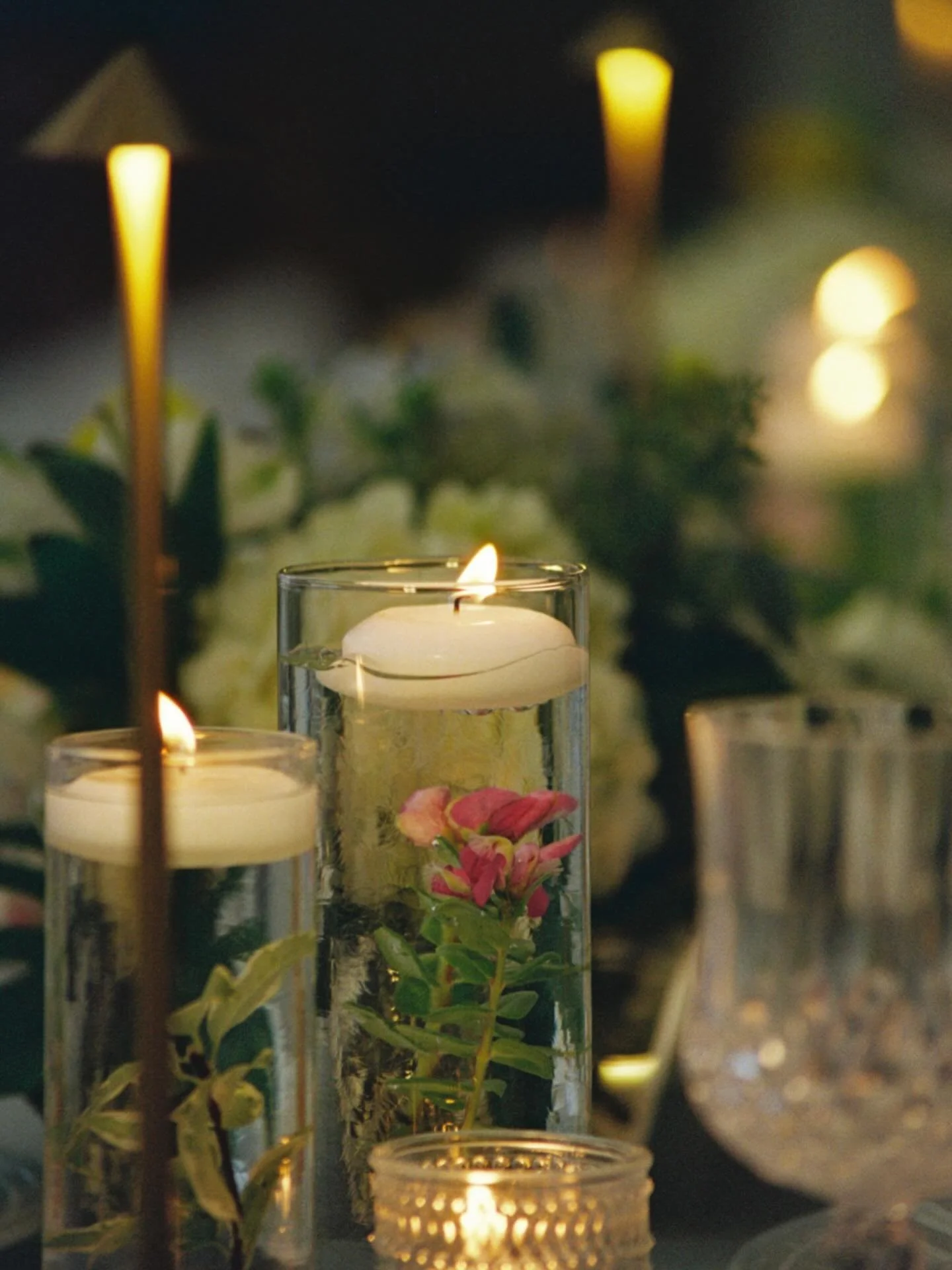 35mm film of this undeniably magical backyard wedding. The warmth, the candlelight, the quiet beauty of home.