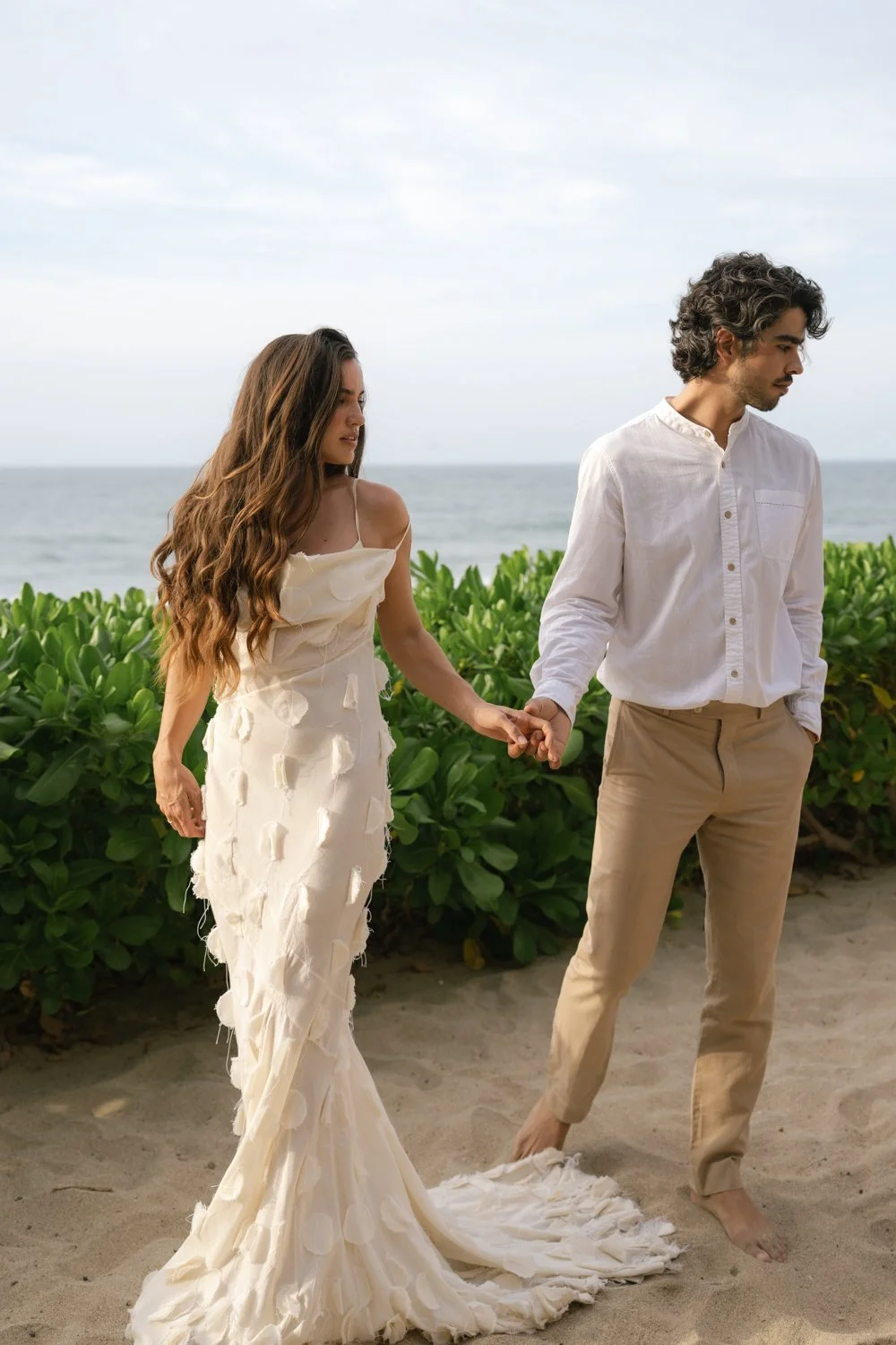 Editorial beach wedding inspiration in Mexico featuring modern ceremony design and soft coastal colors photographed by destination wedding photographer Victoria Kait